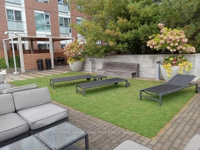 1830 Bloor Street W, #329