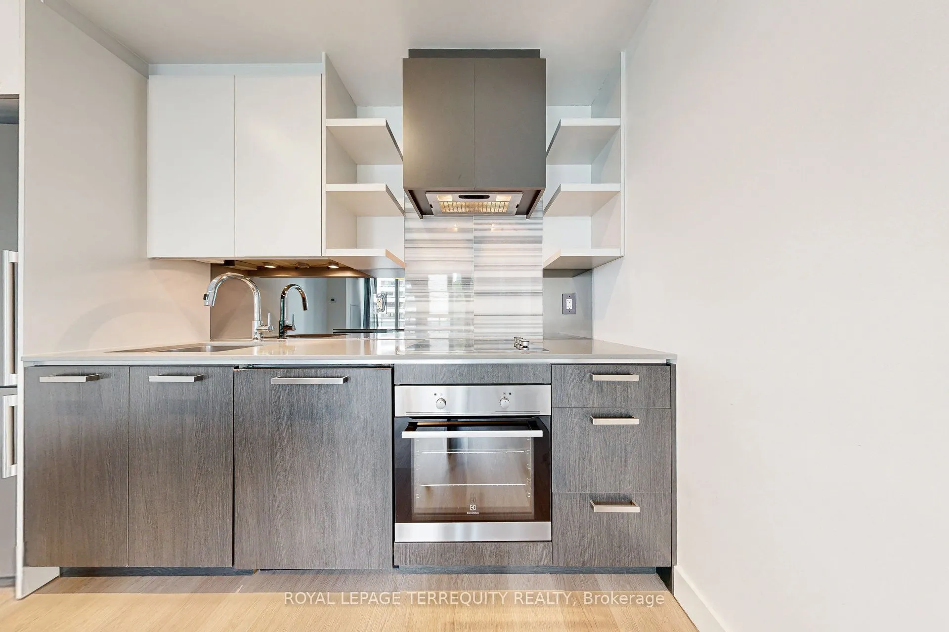 1830 Bloor Street W, #329