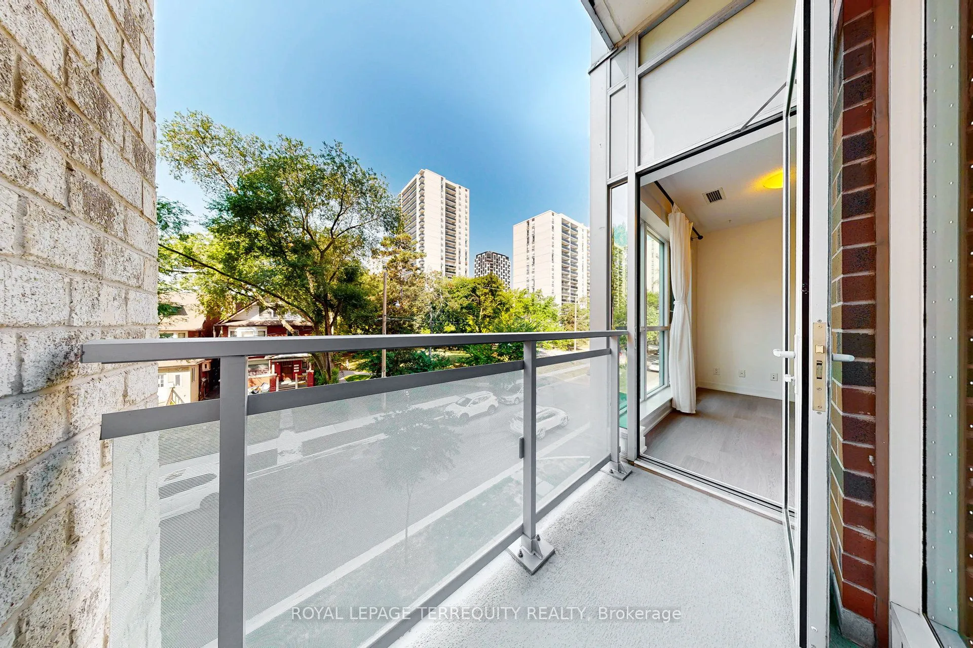 1830 Bloor Street W, #329