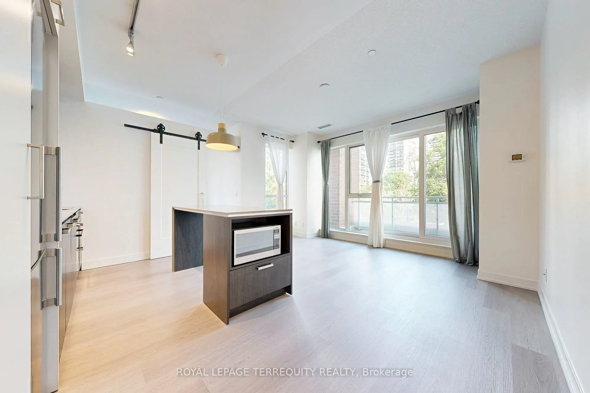 1830 Bloor Street W, #329
