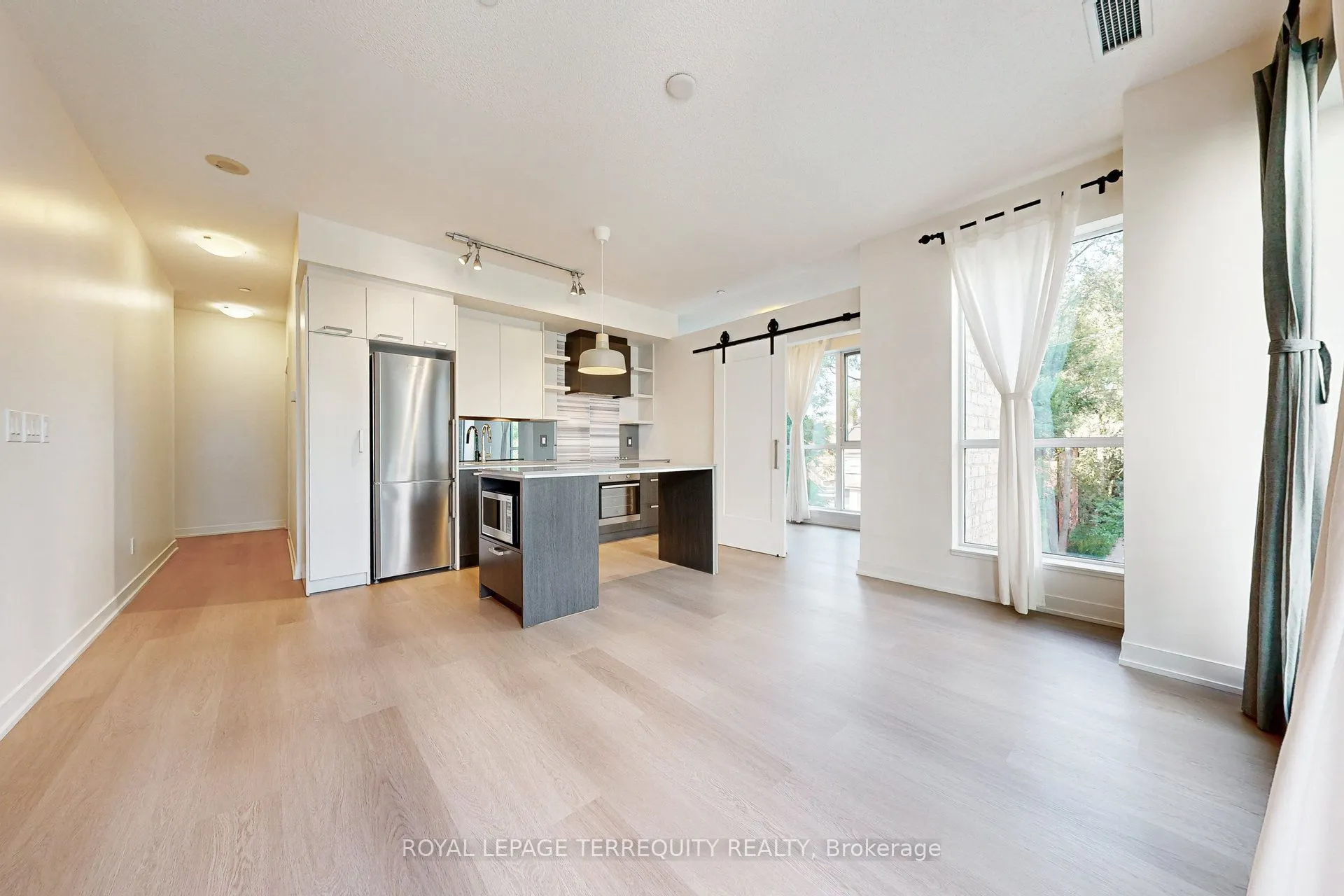 1830 Bloor Street W, #329