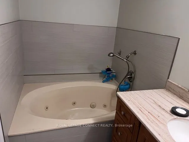 1300 Islington Avenue, #1204