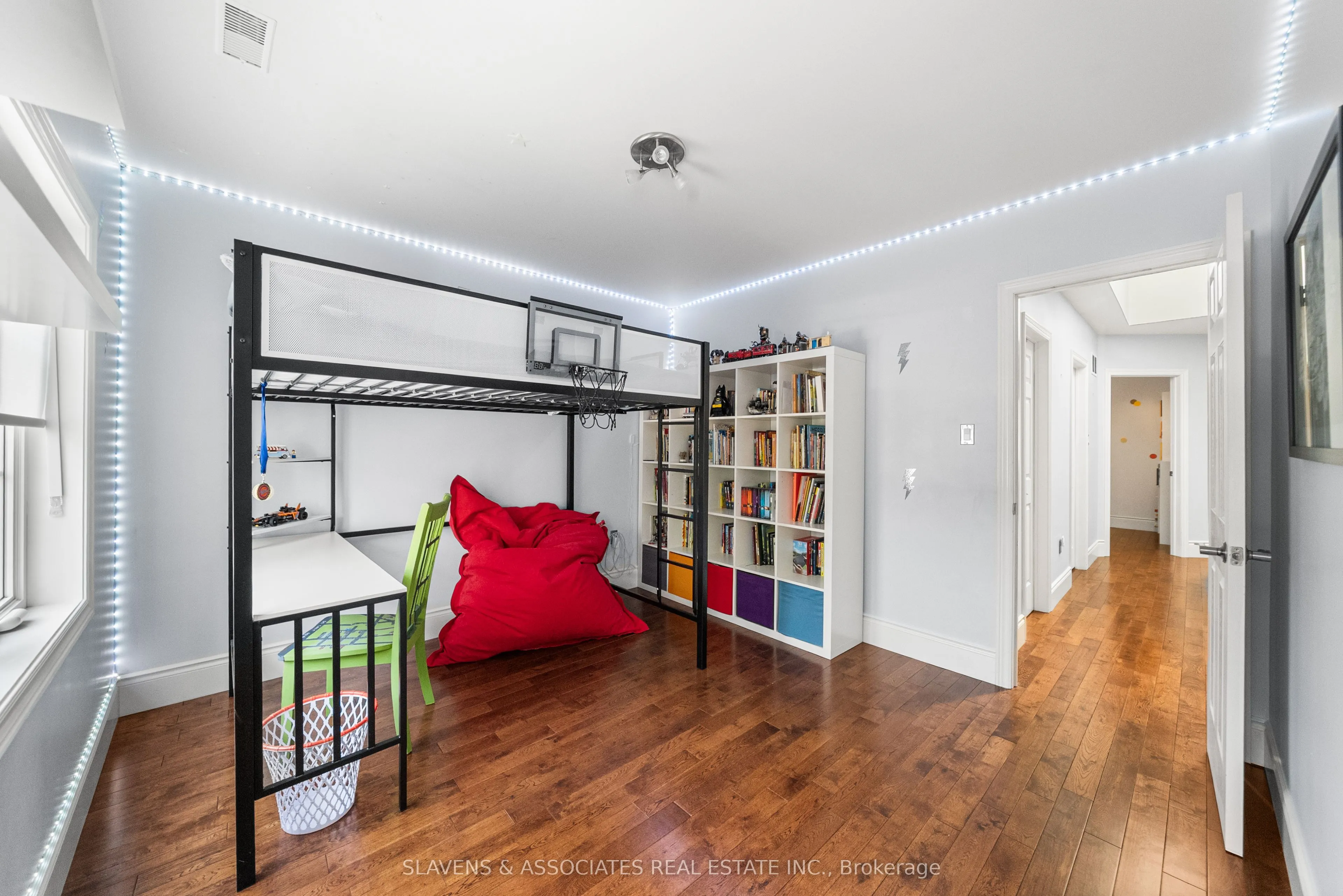 102 Gilbert Avenue