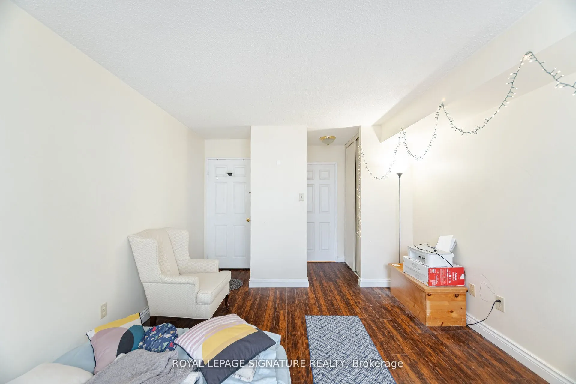250 Webb Drive, #910
