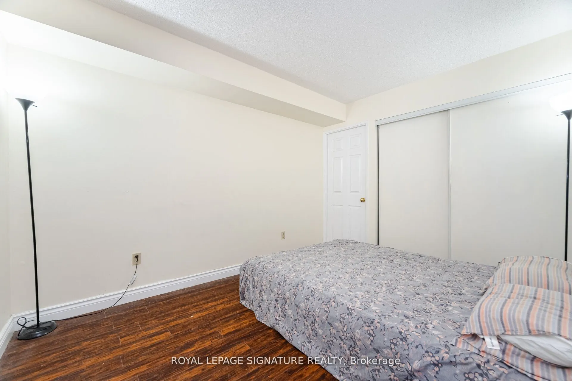 250 Webb Drive, #910