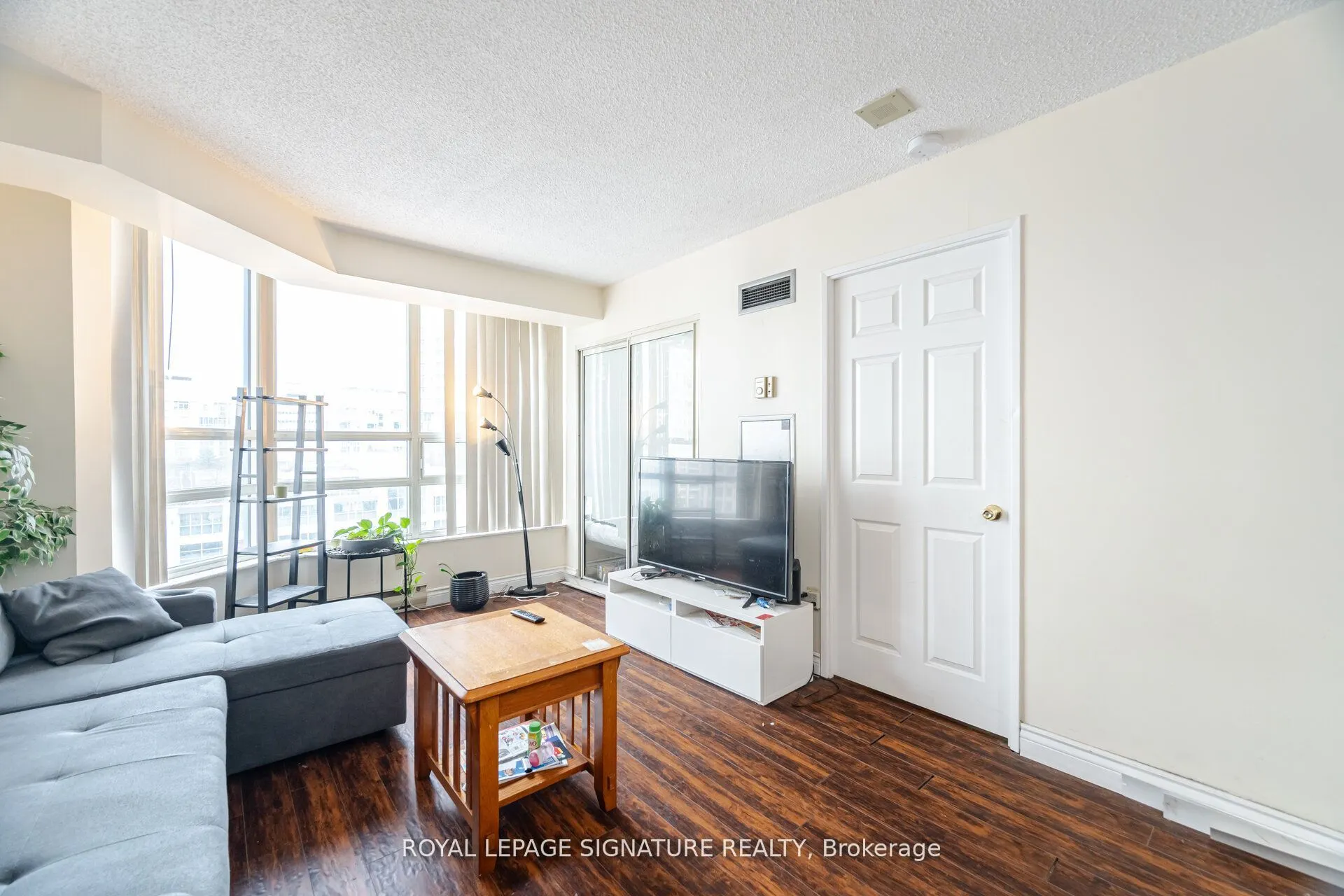 250 Webb Drive, #910