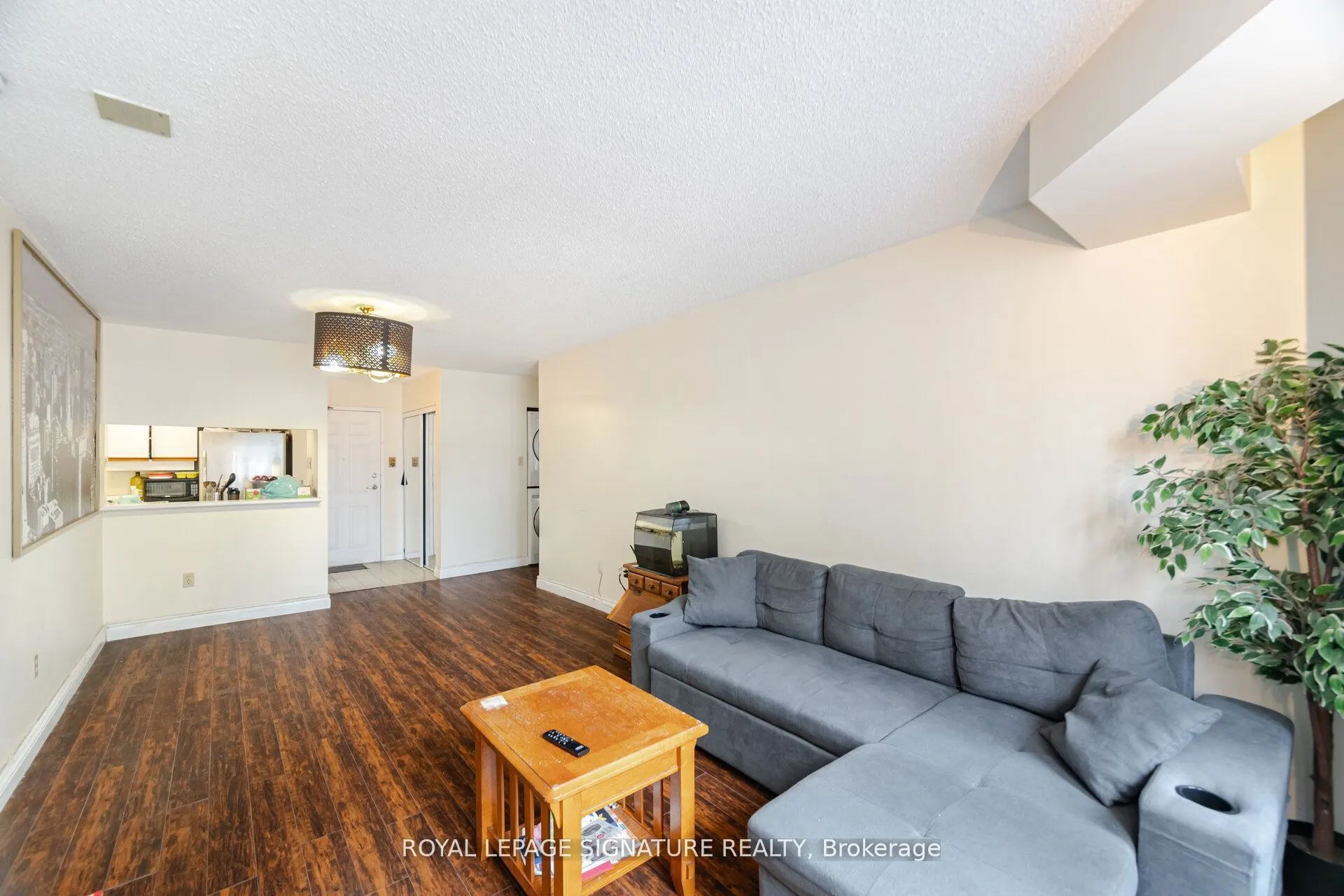250 Webb Drive, #910