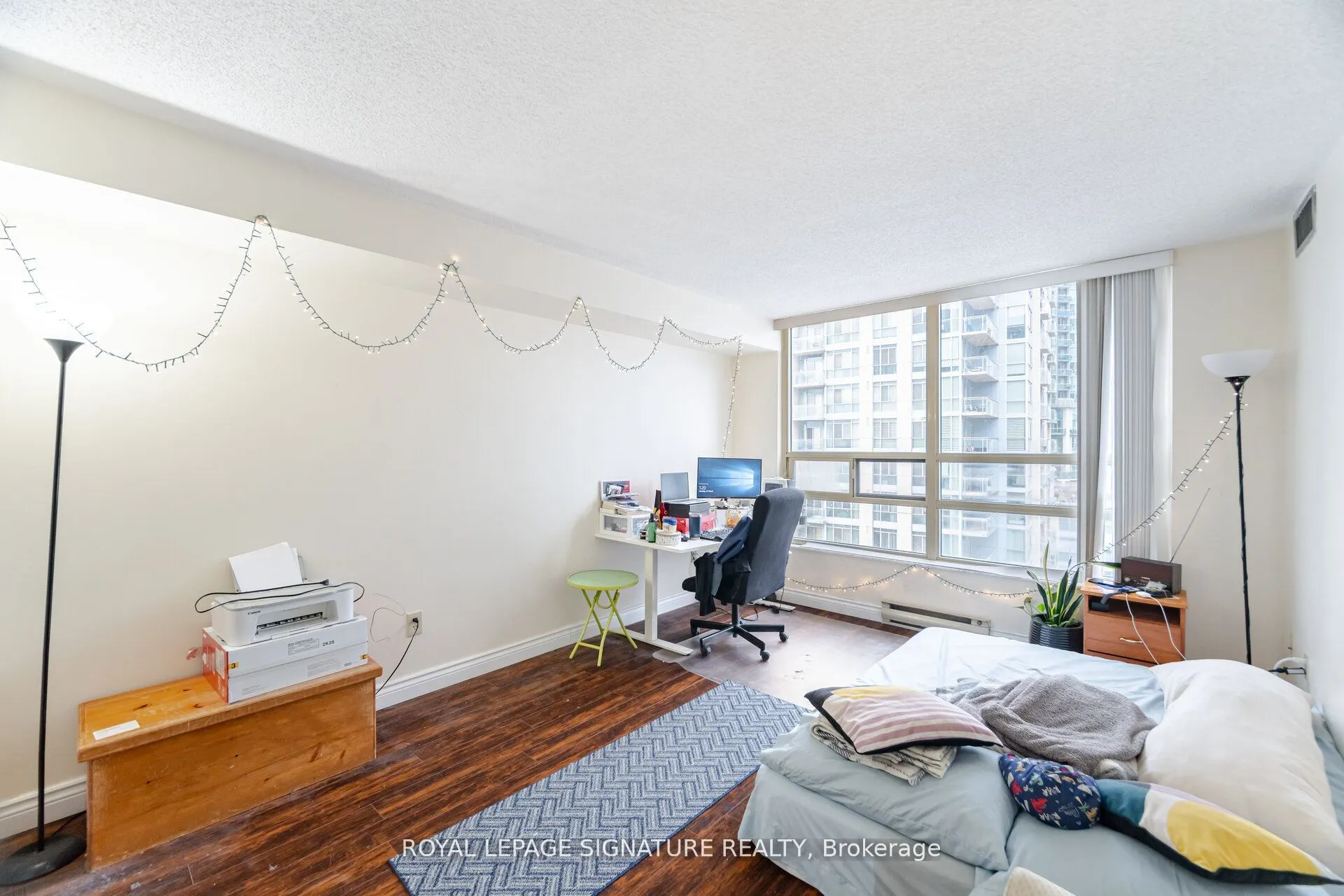 250 Webb Drive, #910
