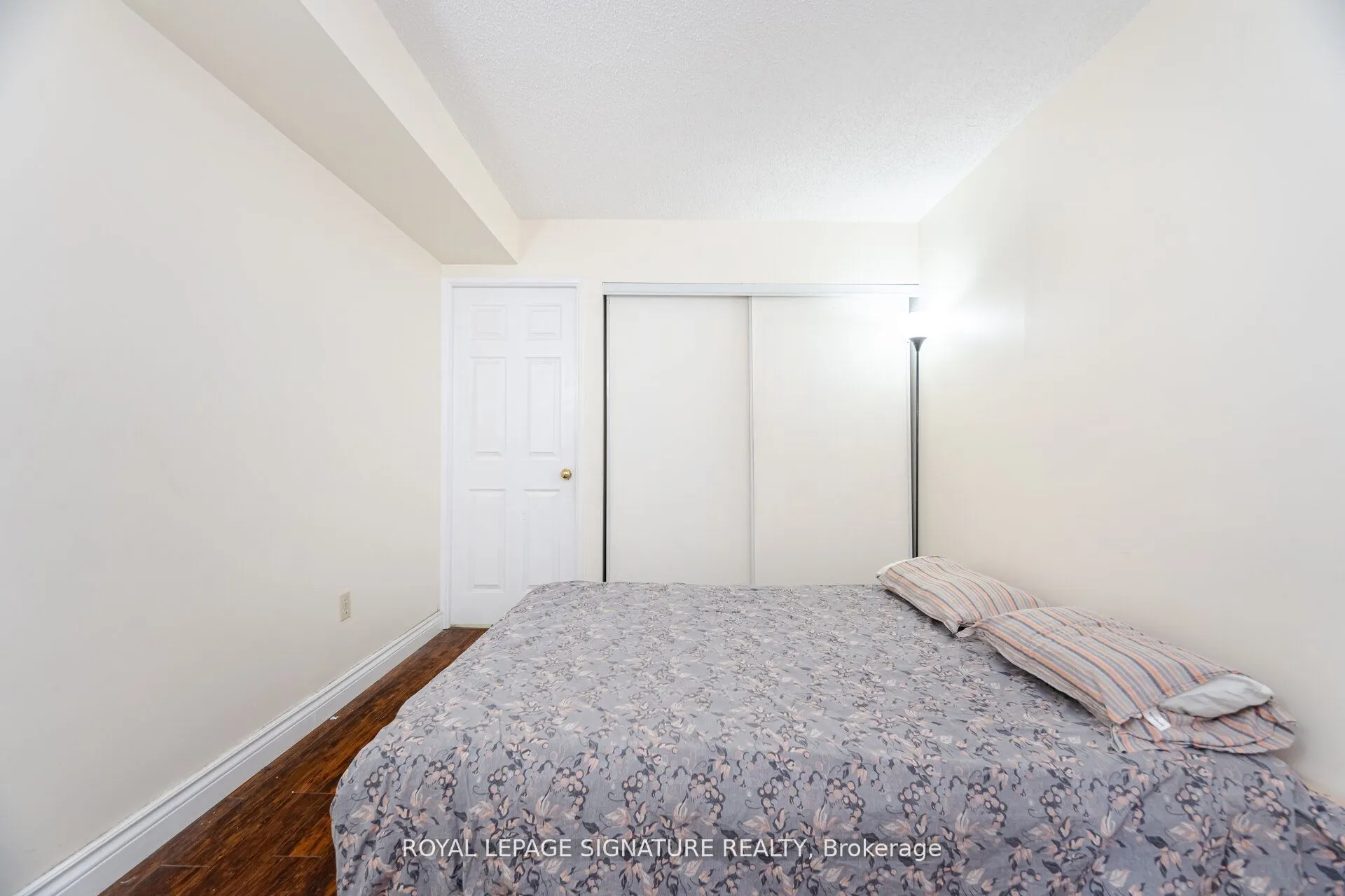 250 Webb Drive, #910