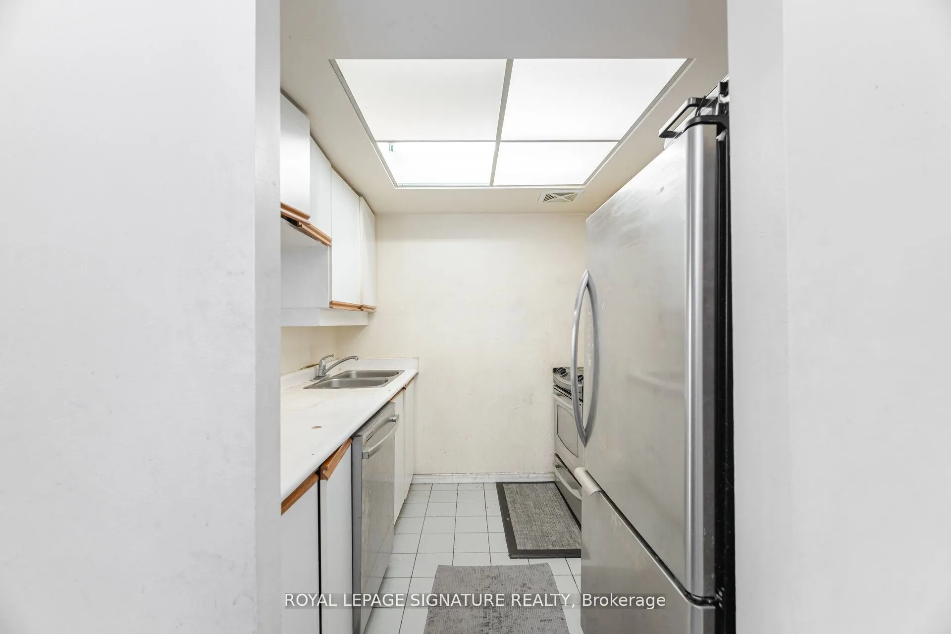 250 Webb Drive, #910