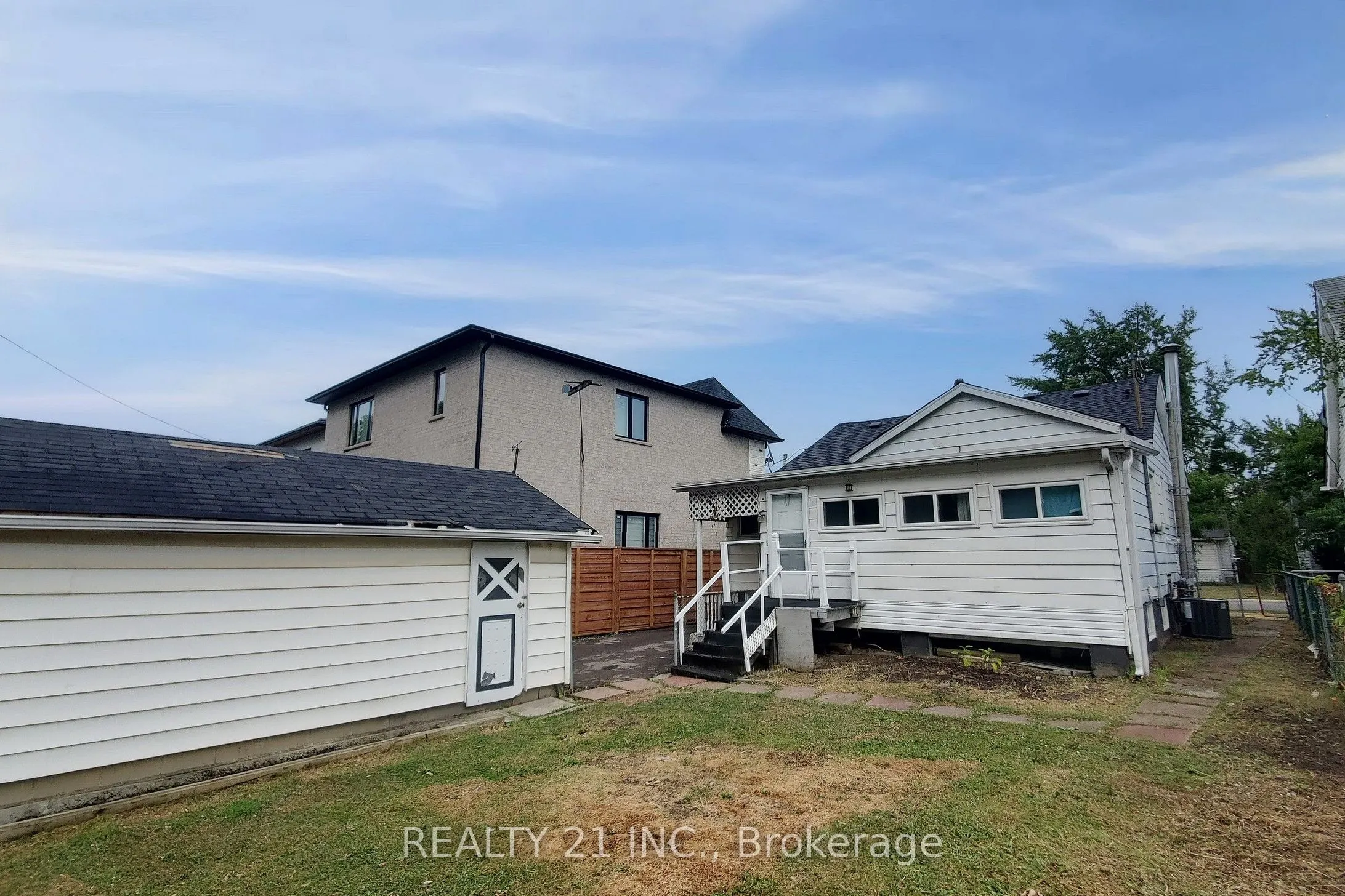 3131 Churchill Avenue