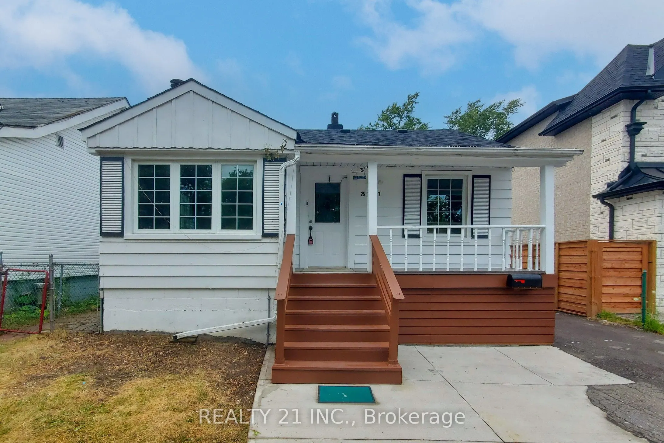 3131 Churchill Avenue