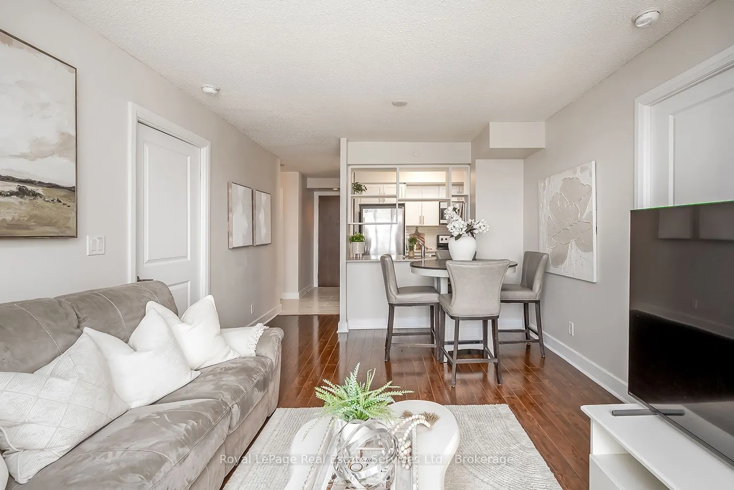 2 Eva Road, #2027