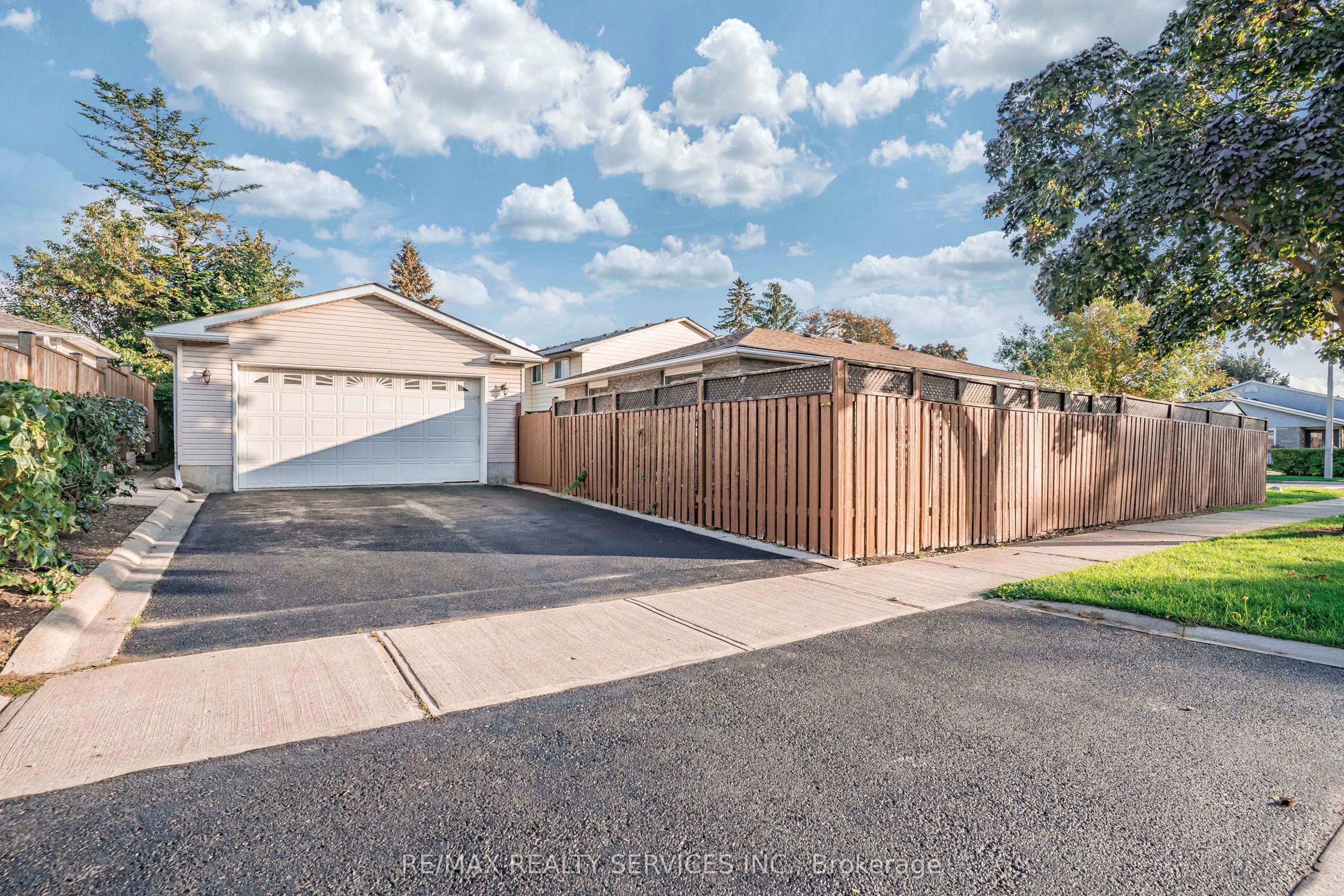 66 Tindale Road