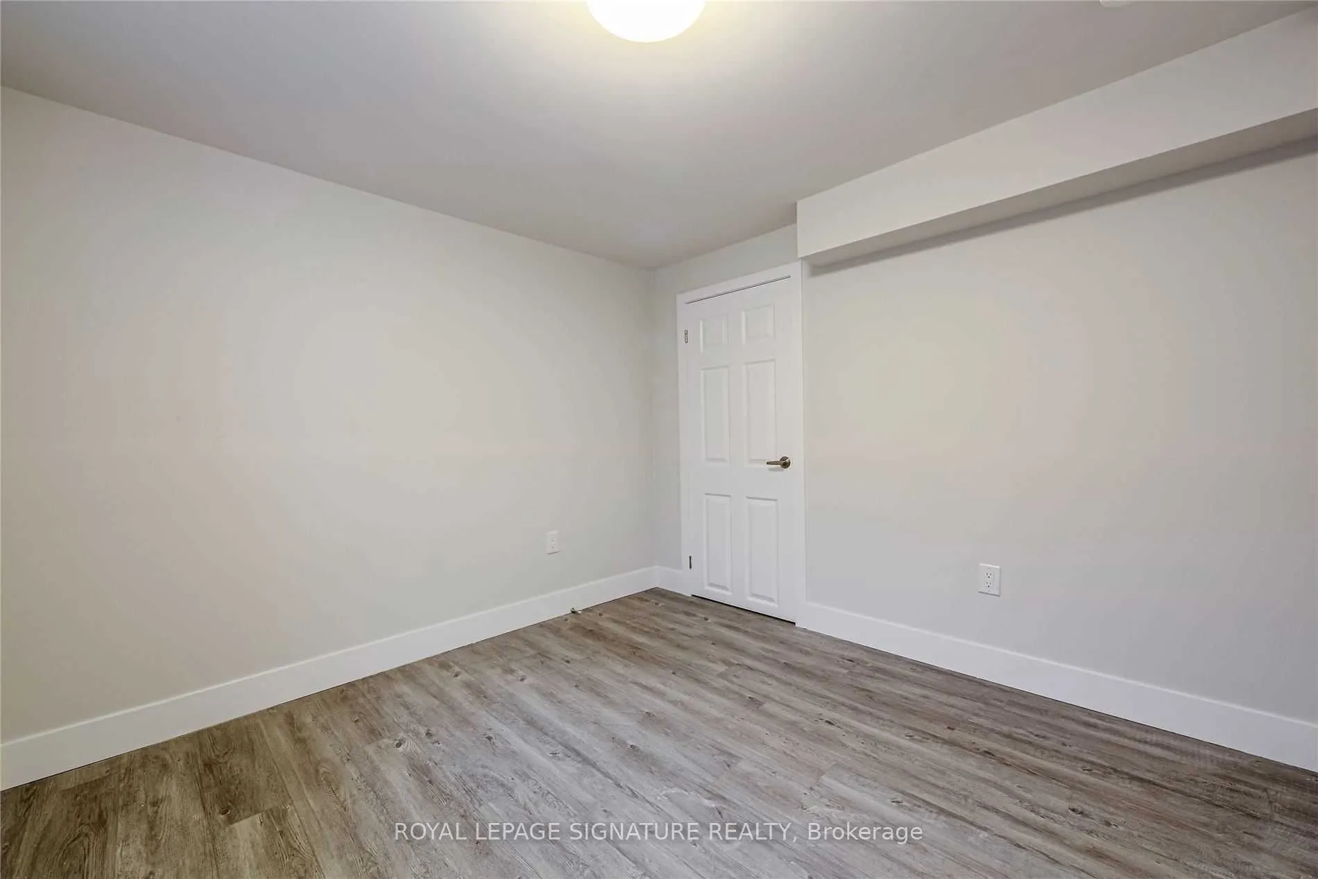 1205 Gainsborough Drive, #Lower