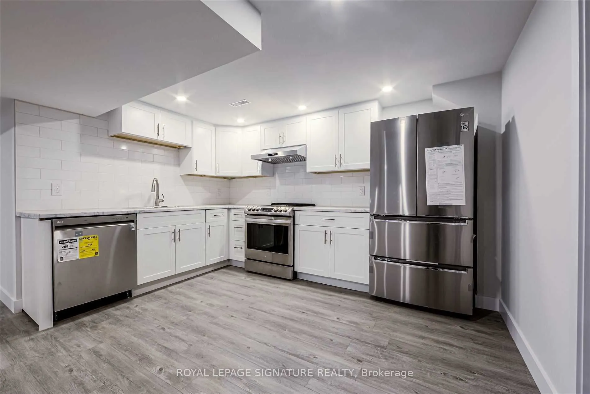 1205 Gainsborough Drive, #Lower