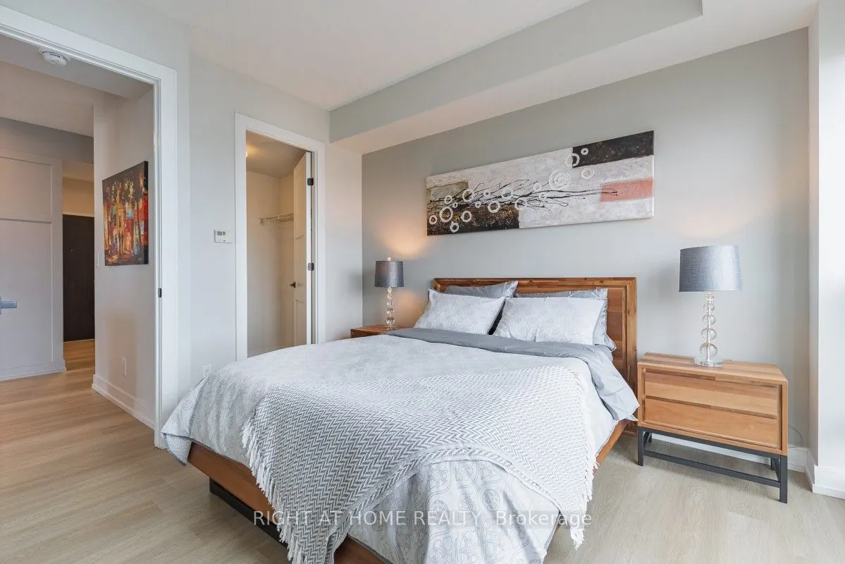 165 Legion Road N, #1524
