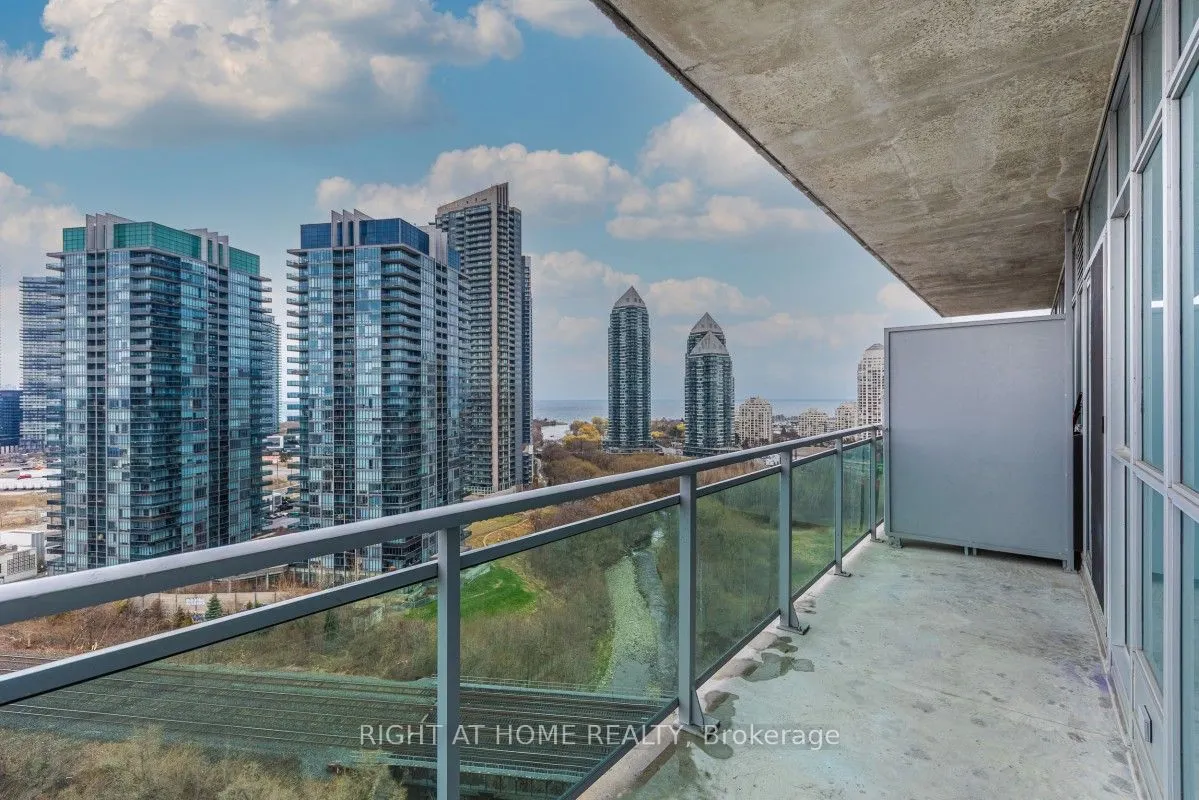 165 Legion Road N, #1524