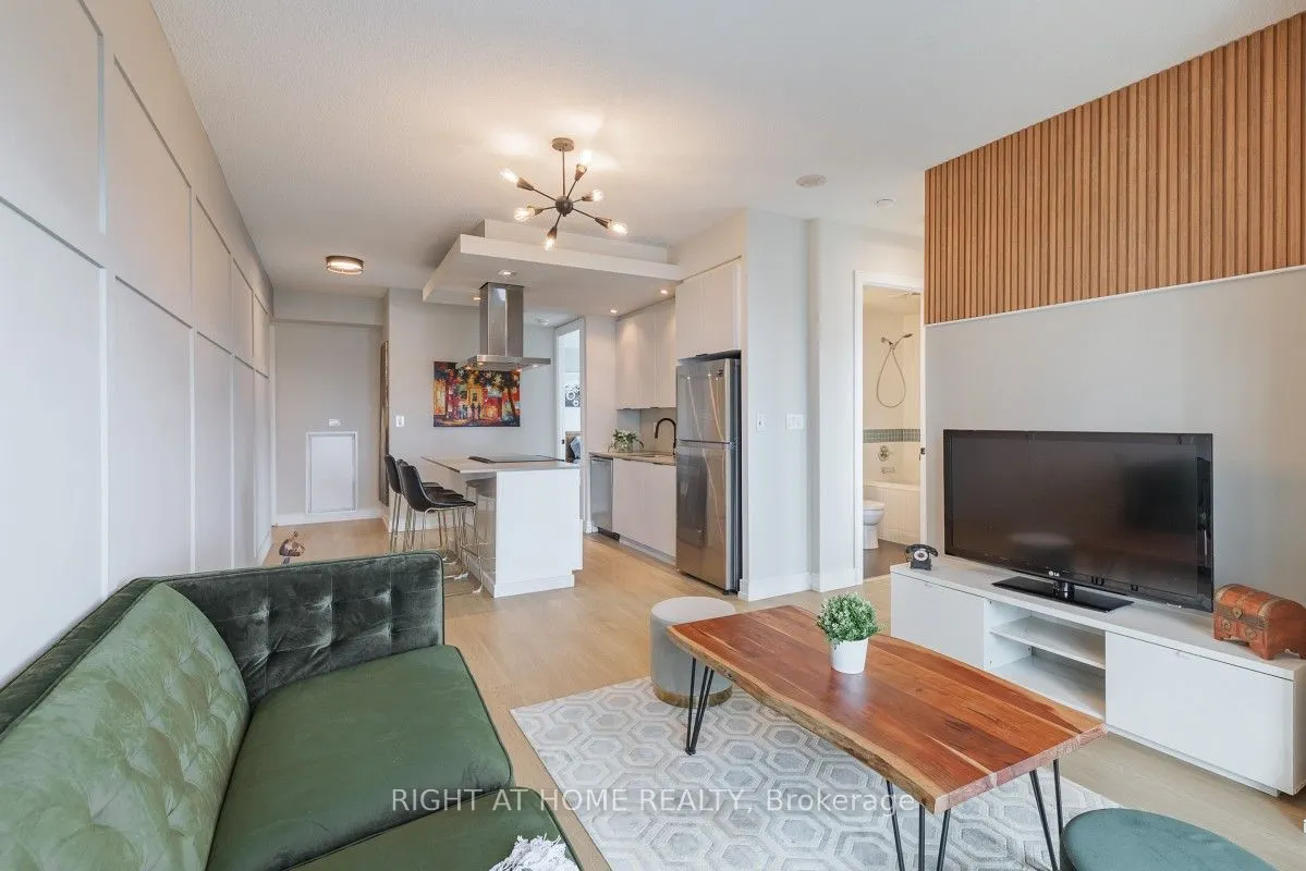 165 Legion Road N, #1524