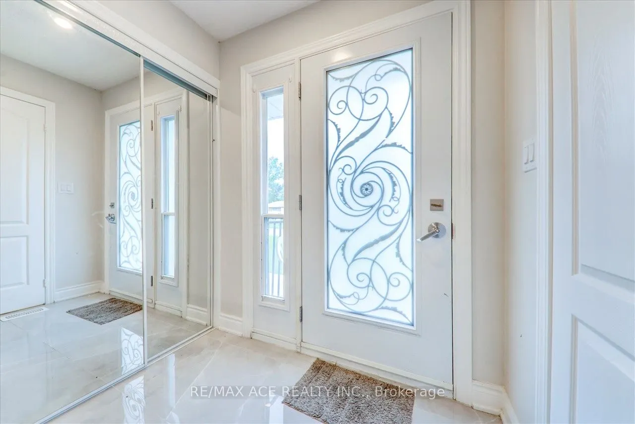 19 Swanhurst Boulevard, #Main