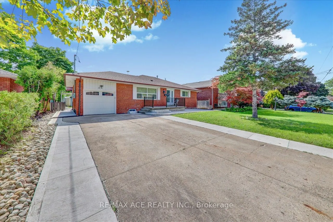 19 Swanhurst Boulevard, #Main