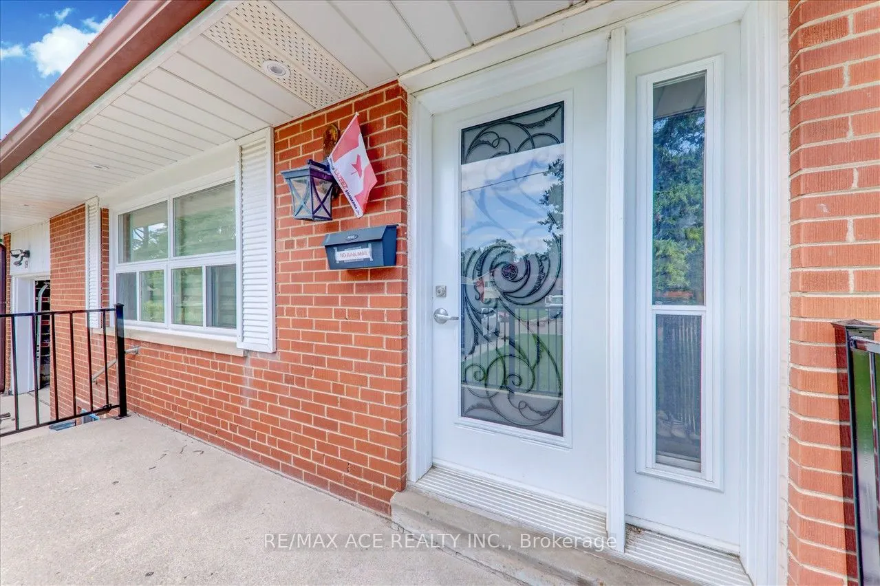 19 Swanhurst Boulevard, #Main