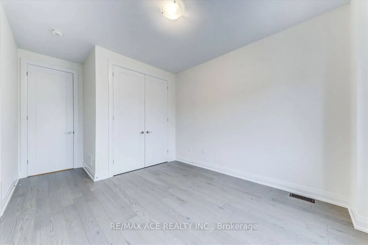 1470 Kovachik Boulevard, #Main