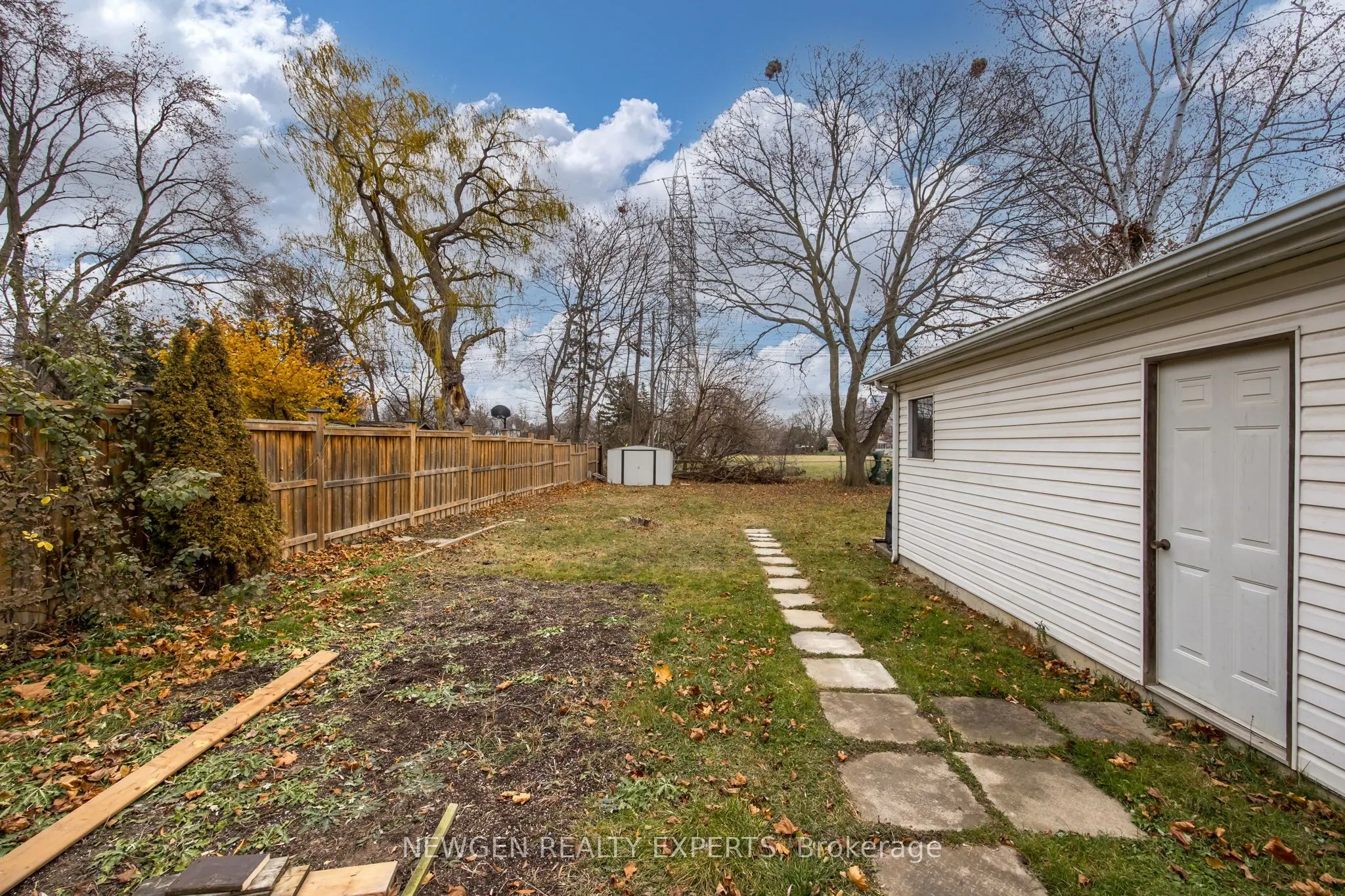 93 Ashbourne Drive