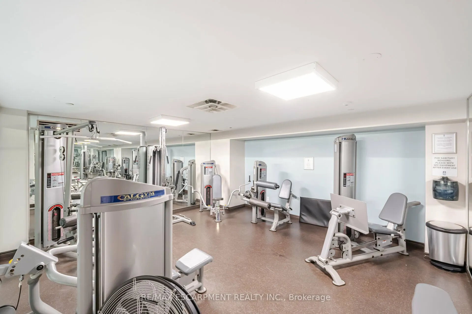 2285 Lake Shore Boulevard W, #207