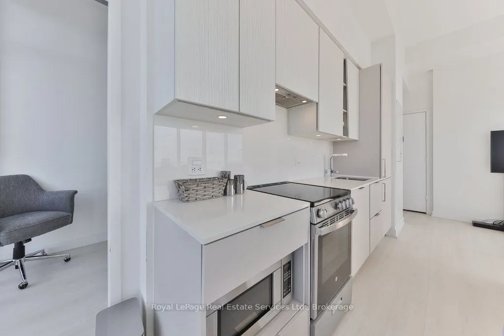 3900 Confederation Parkway, #6005