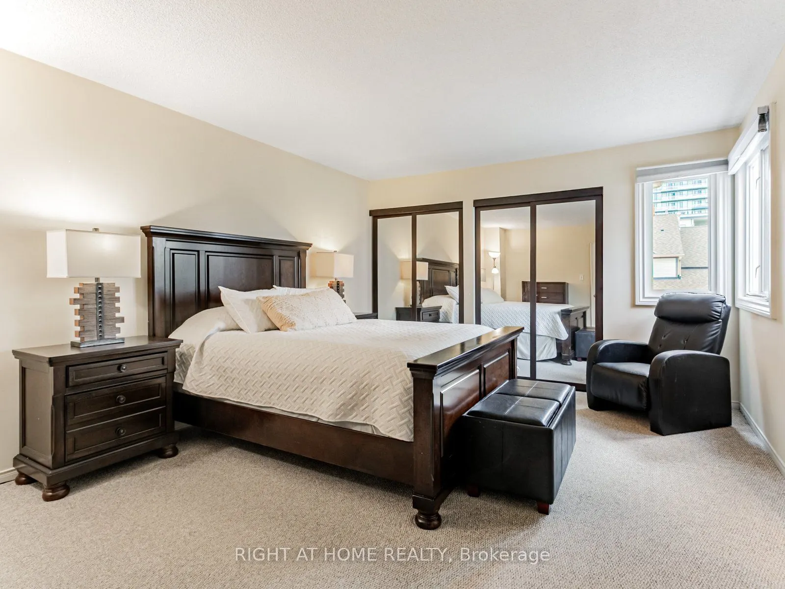 2275 Credit Valley Road, #115