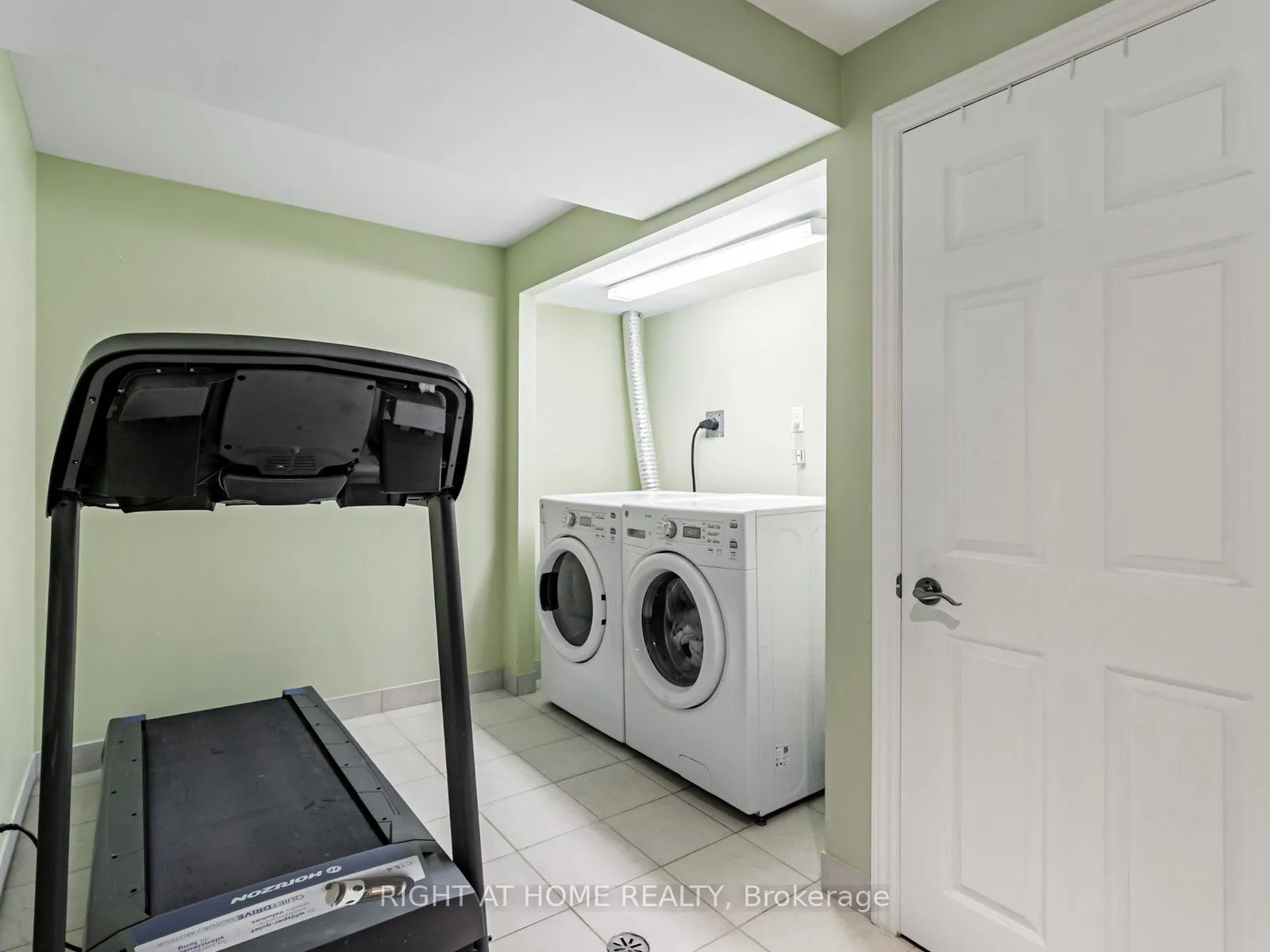 2275 Credit Valley Road, #115