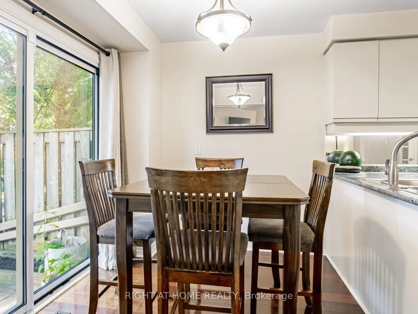 2275 Credit Valley Road, #115