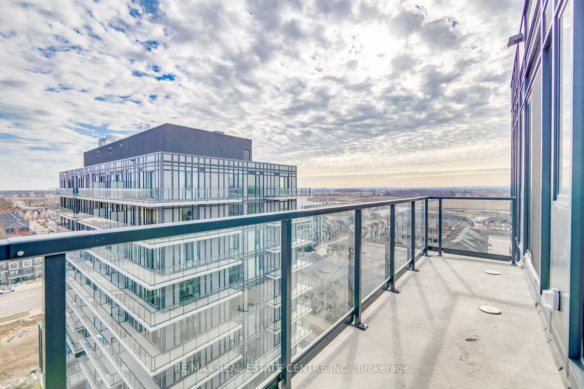 225 Veterans Drive, #1207