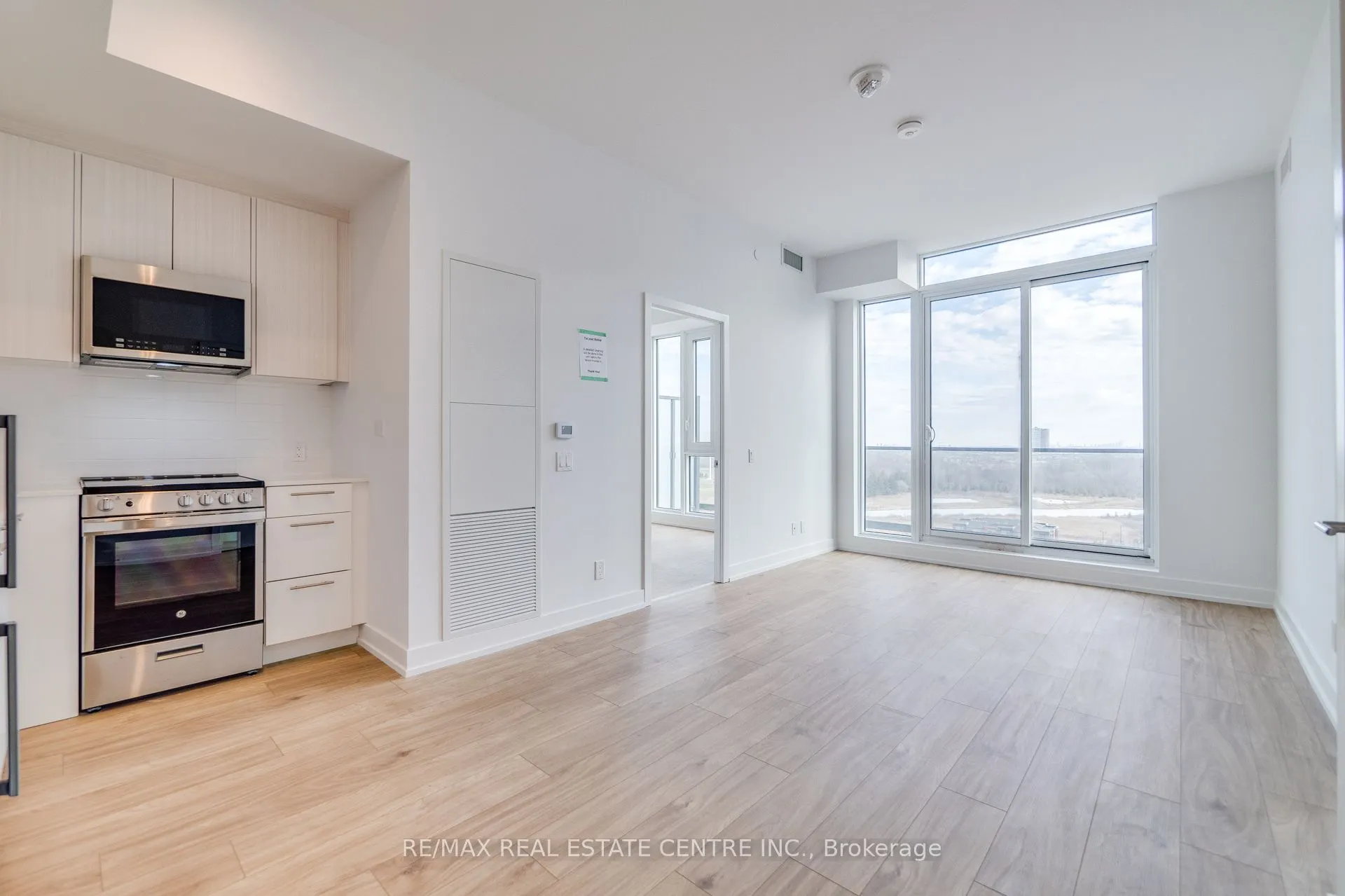225 Veterans Drive, #1207