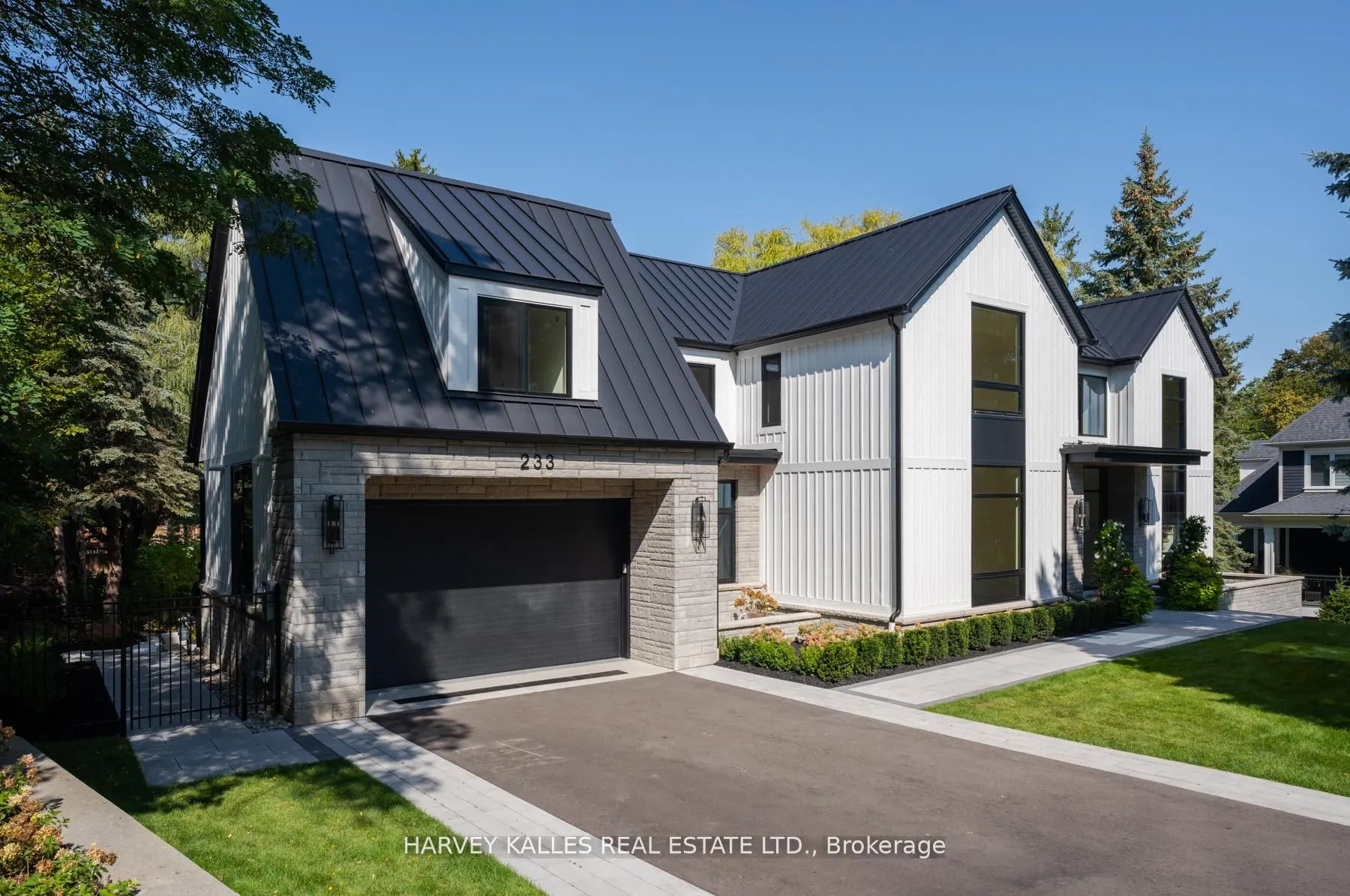 233 Lakewood Drive