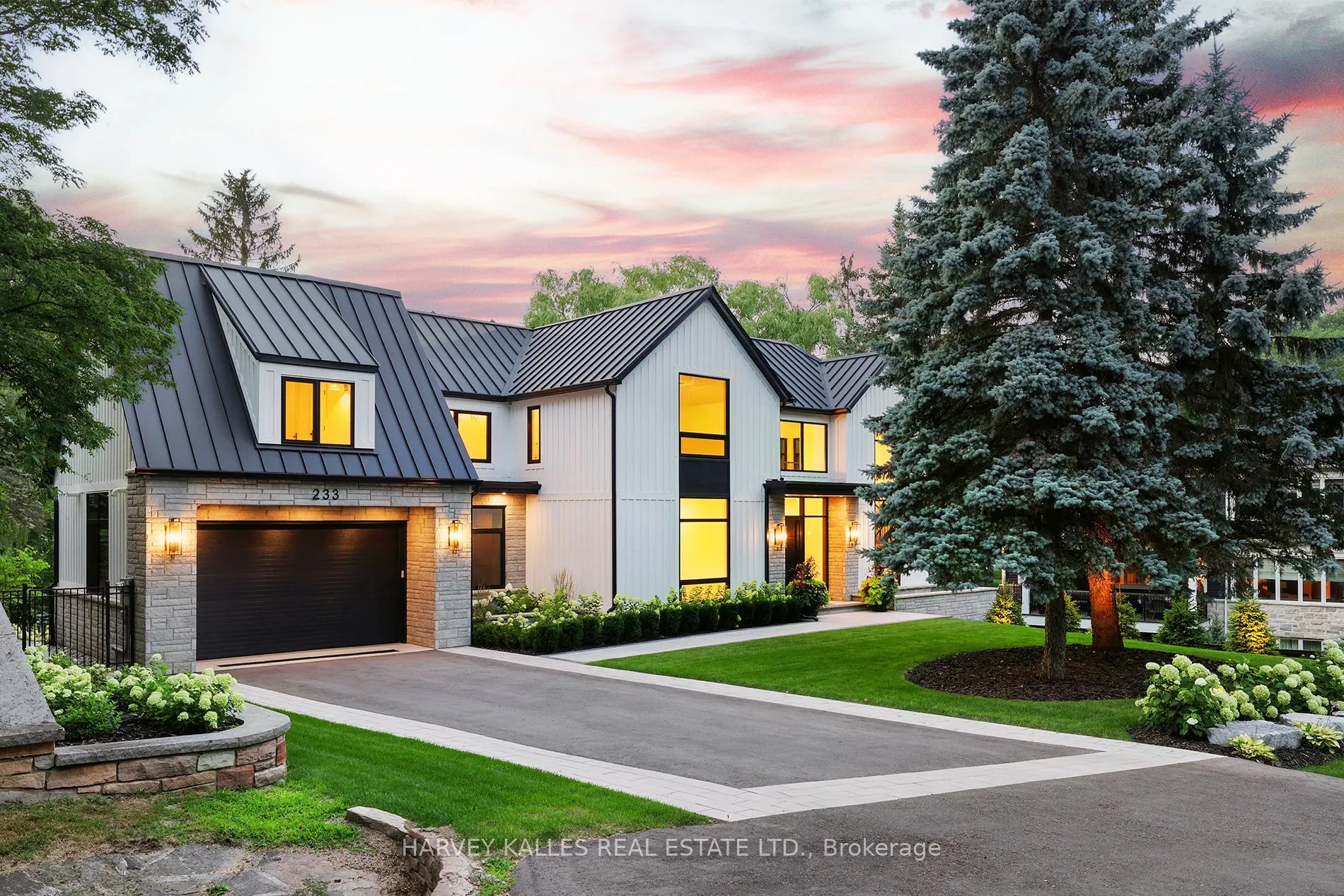 233 Lakewood Drive