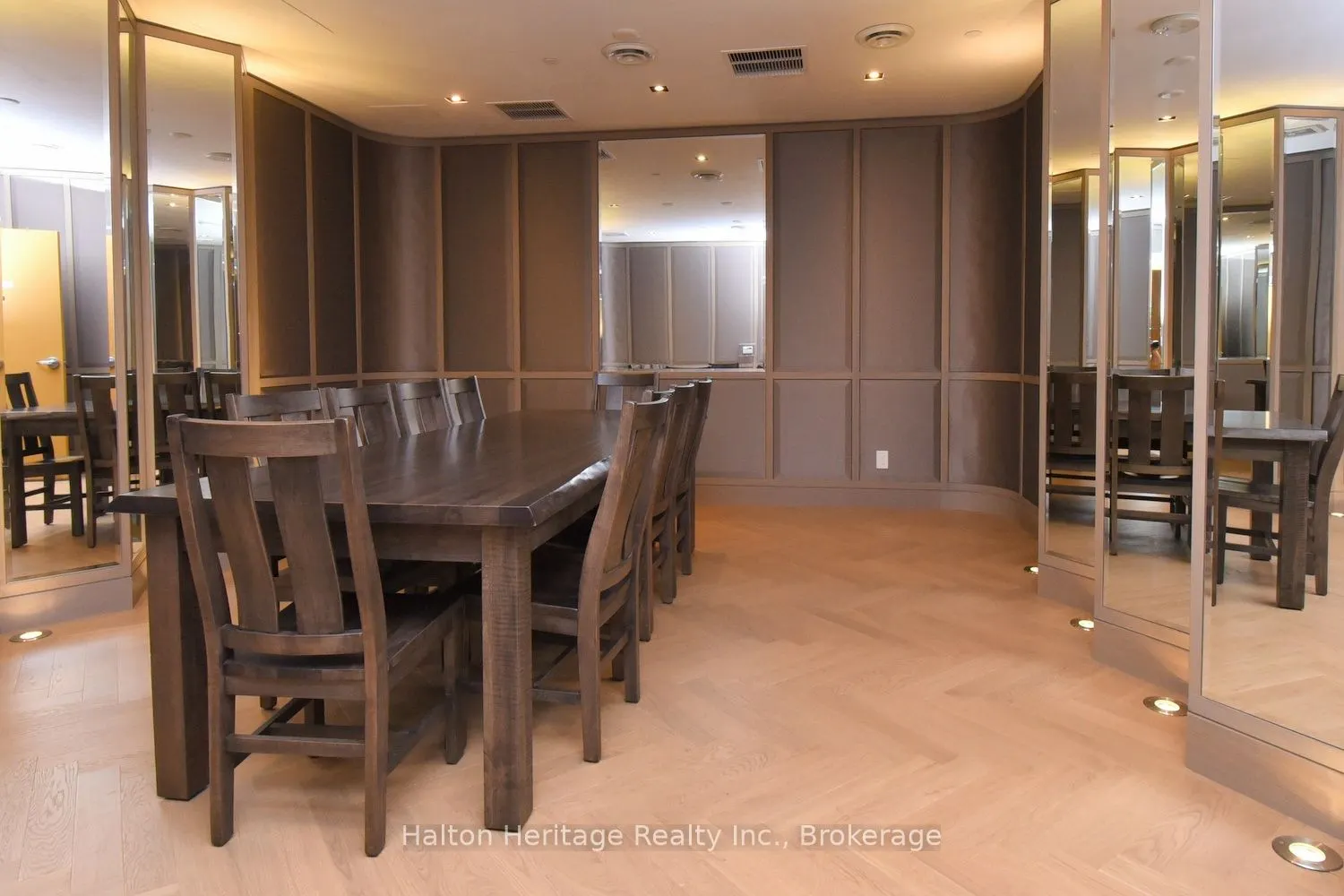 1441 Elgin Street, #604