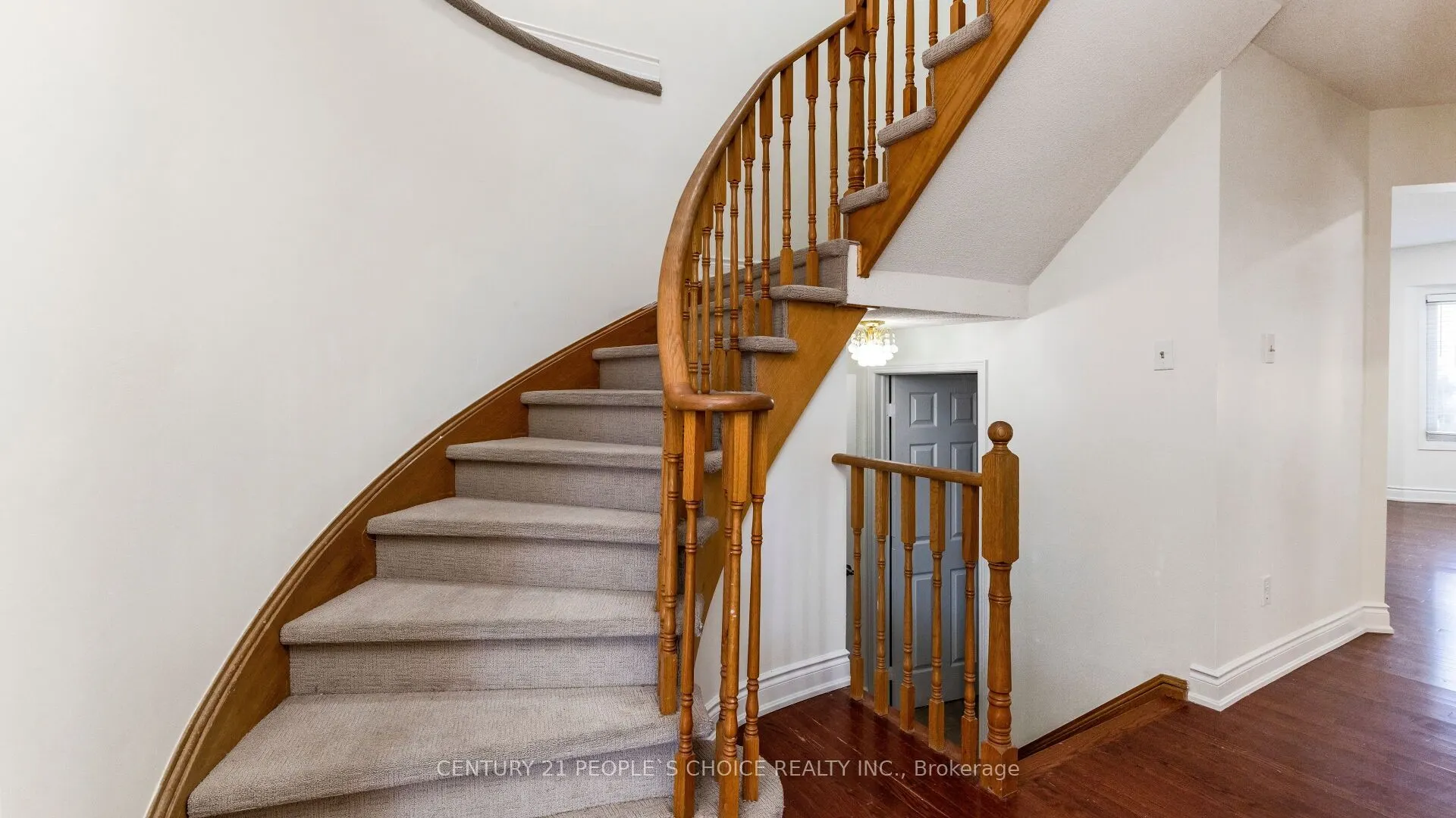 3464 Nutcracker Drive