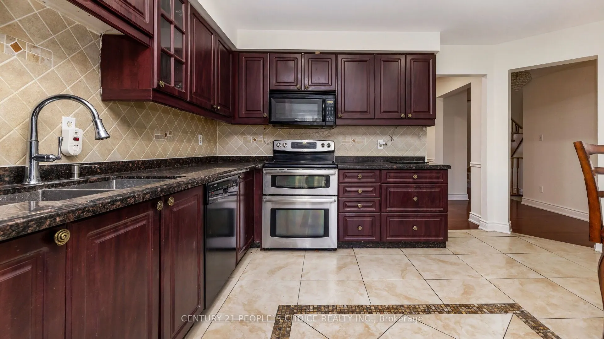 3464 Nutcracker Drive