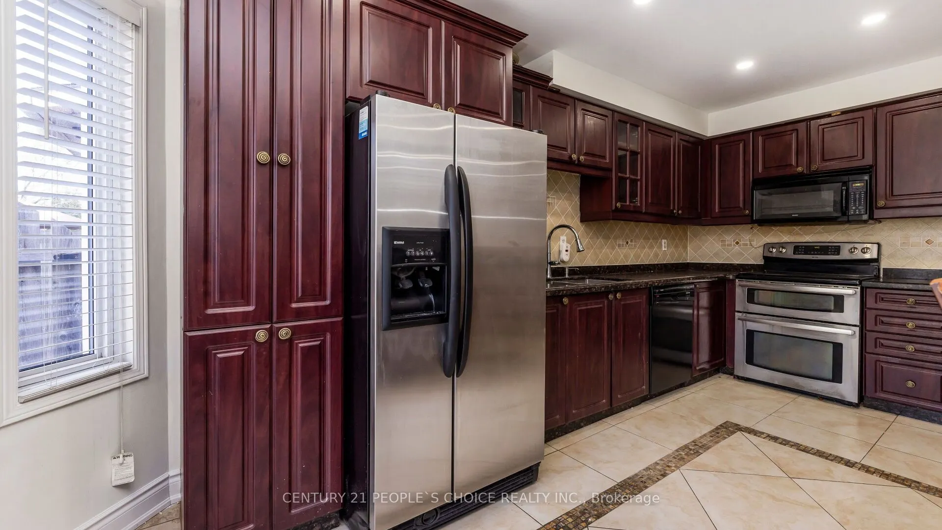3464 Nutcracker Drive