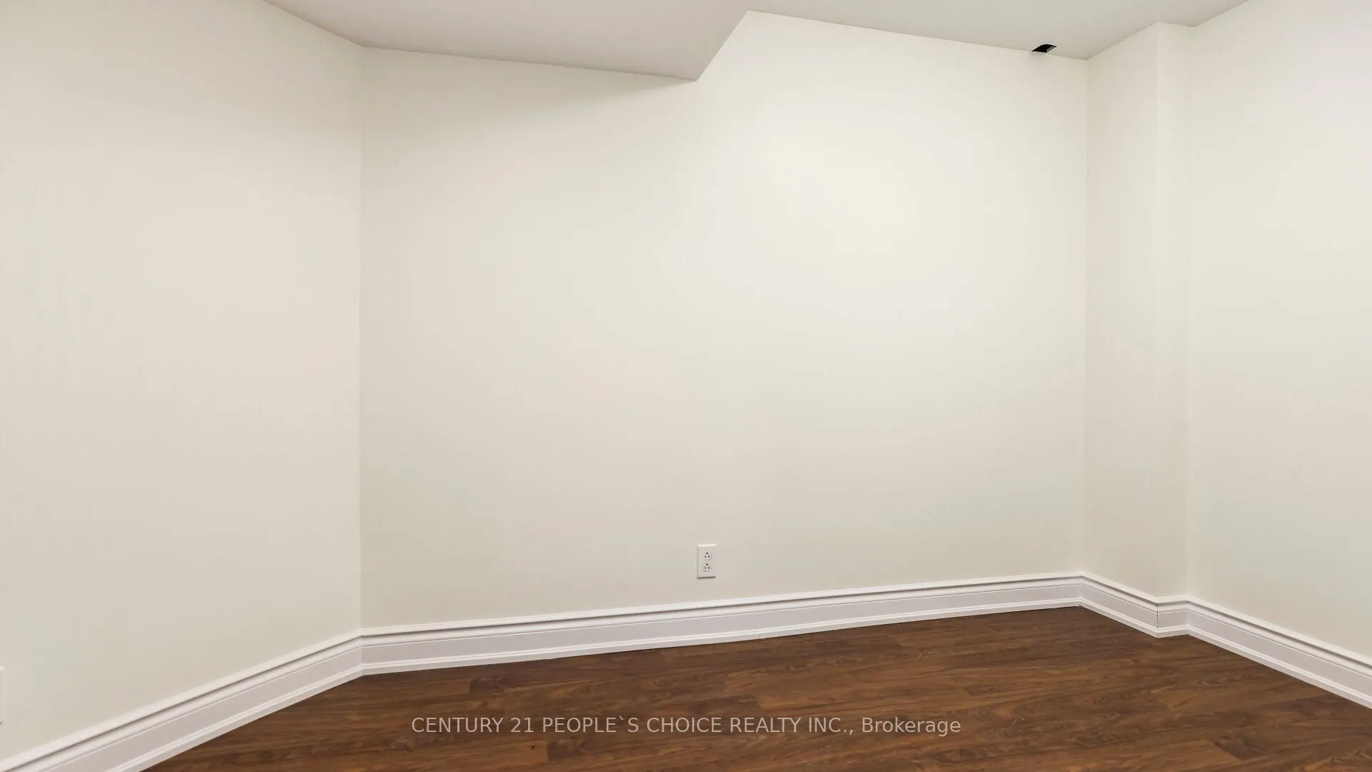 3464 Nutcracker Drive