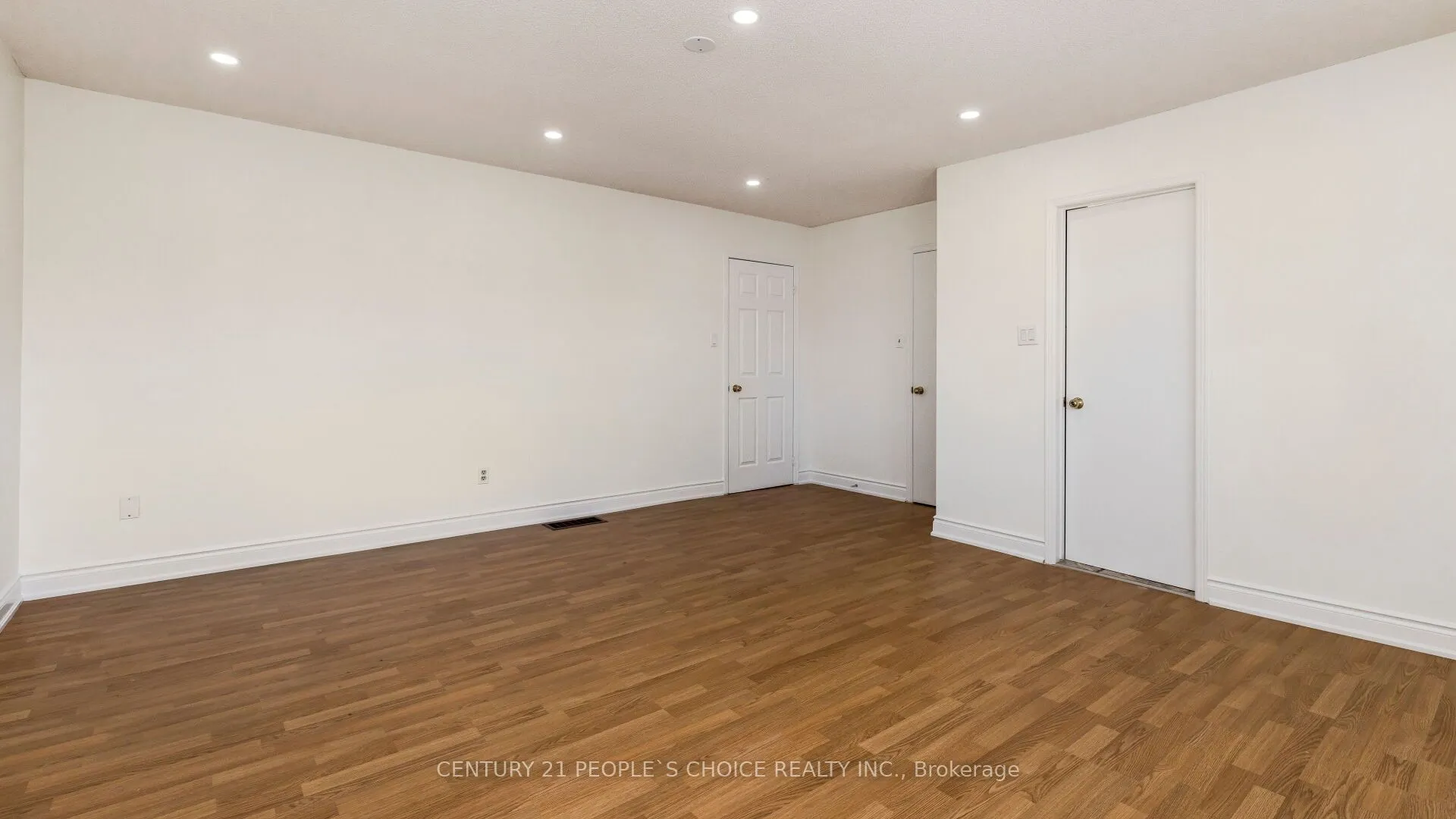 3464 Nutcracker Drive