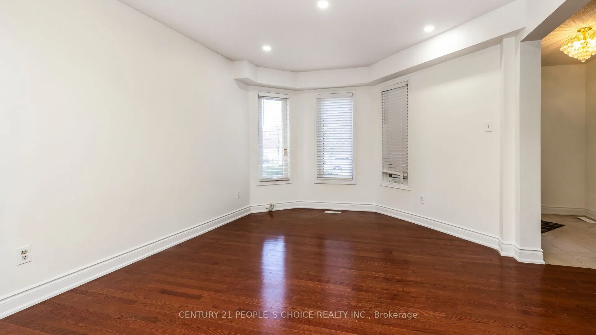 3464 Nutcracker Drive
