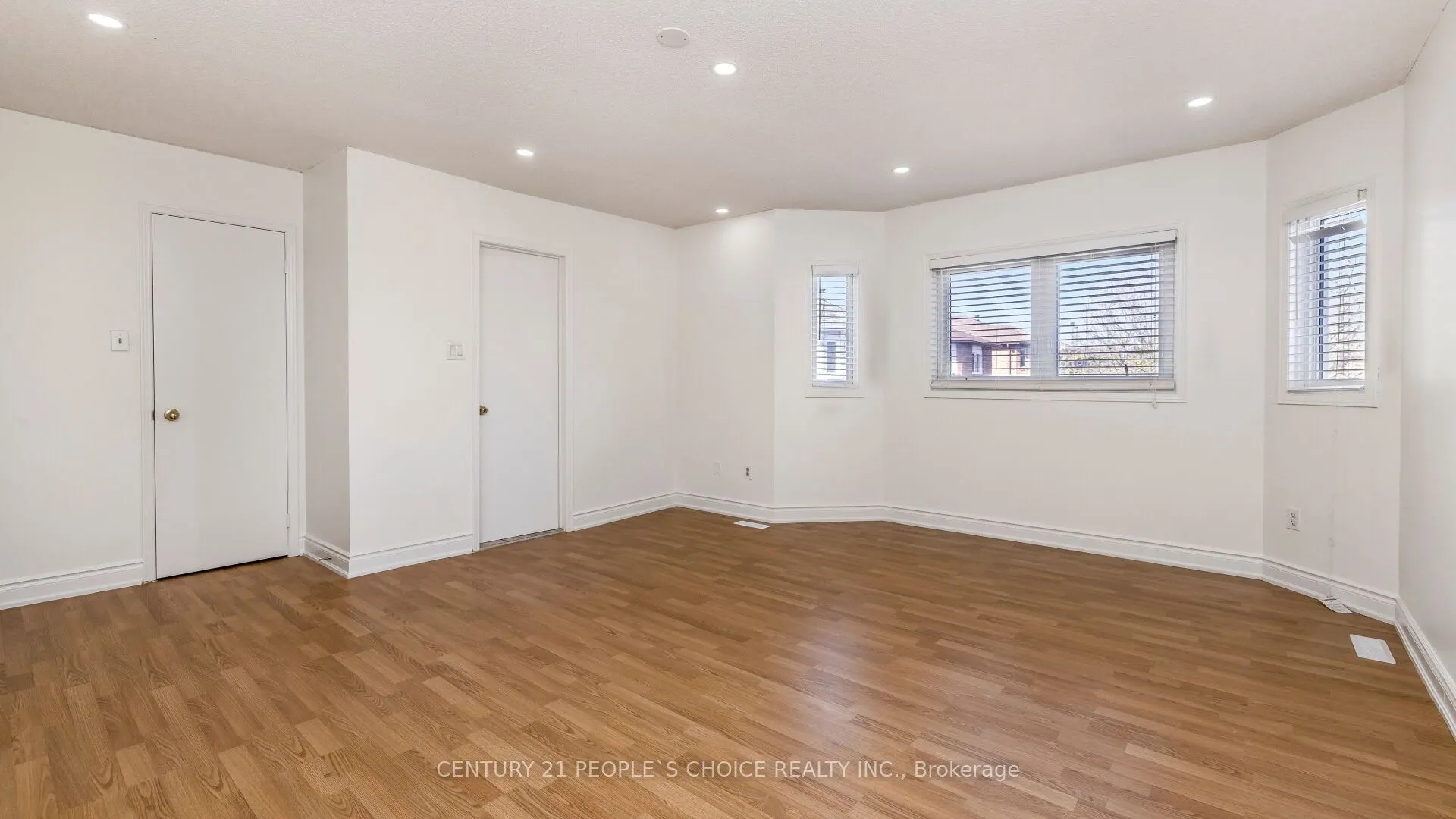 3464 Nutcracker Drive