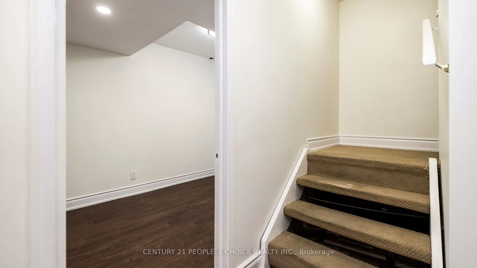 3464 Nutcracker Drive