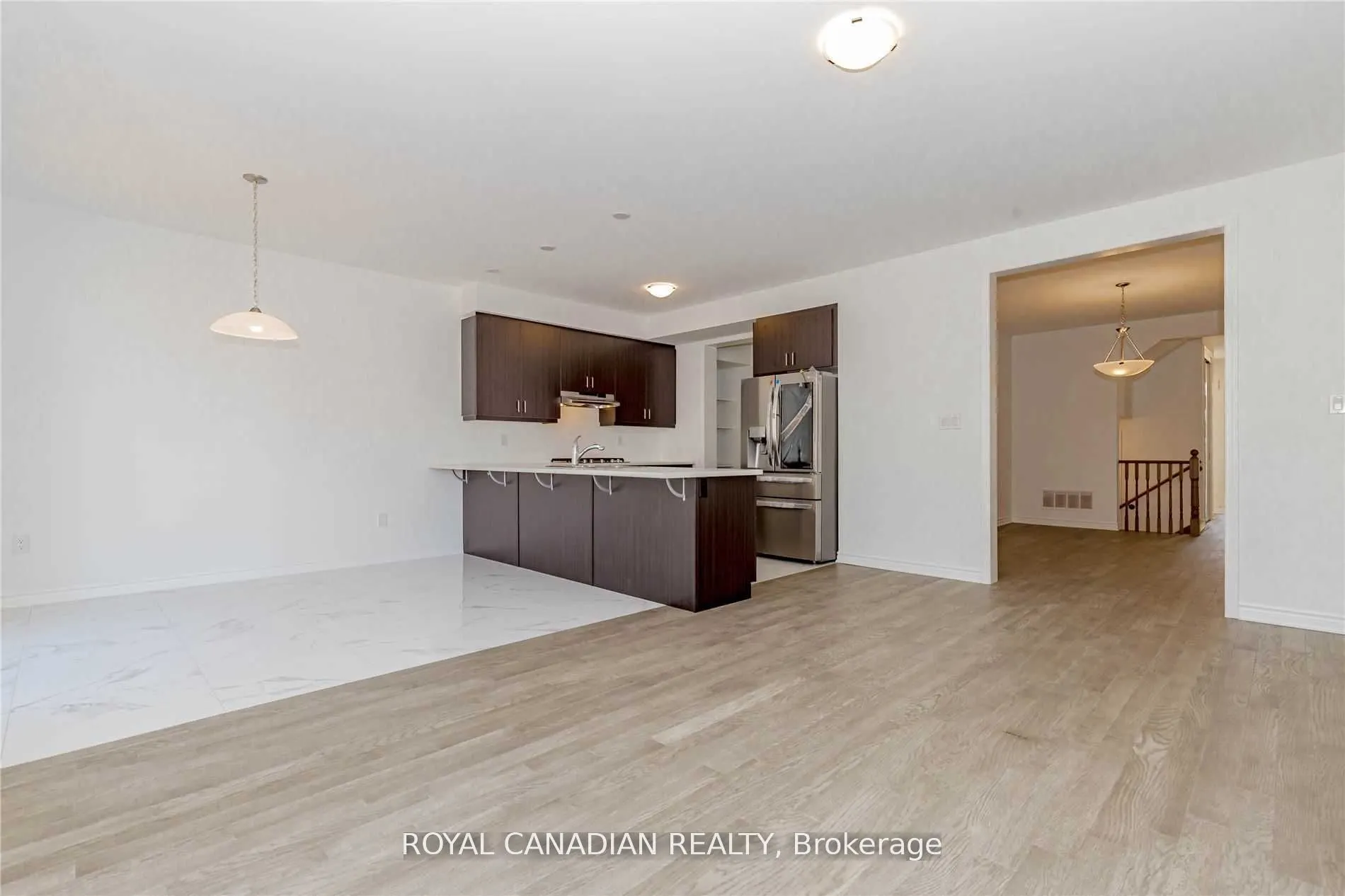 1355 Lobelia Crescent