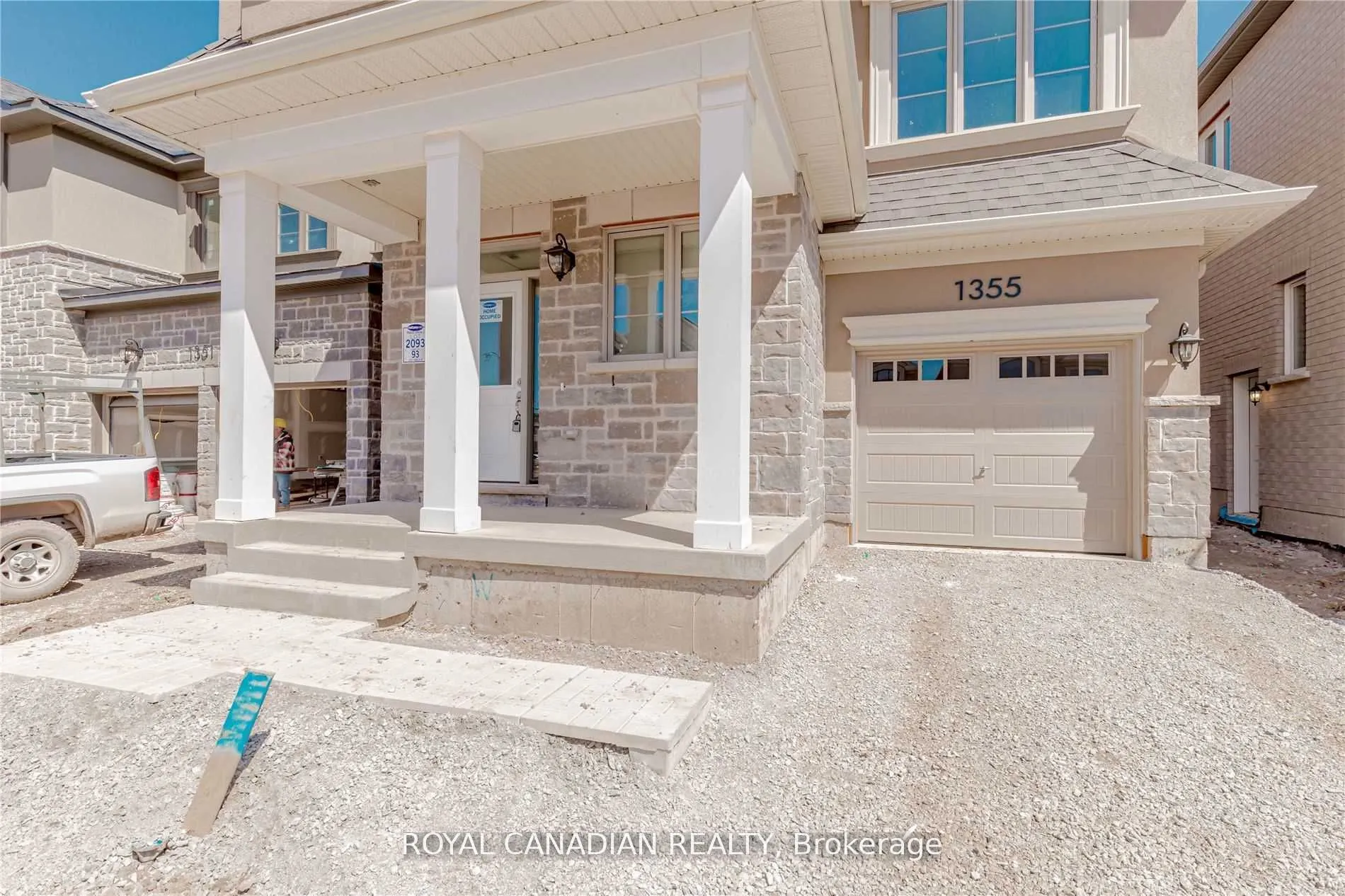 1355 Lobelia Crescent