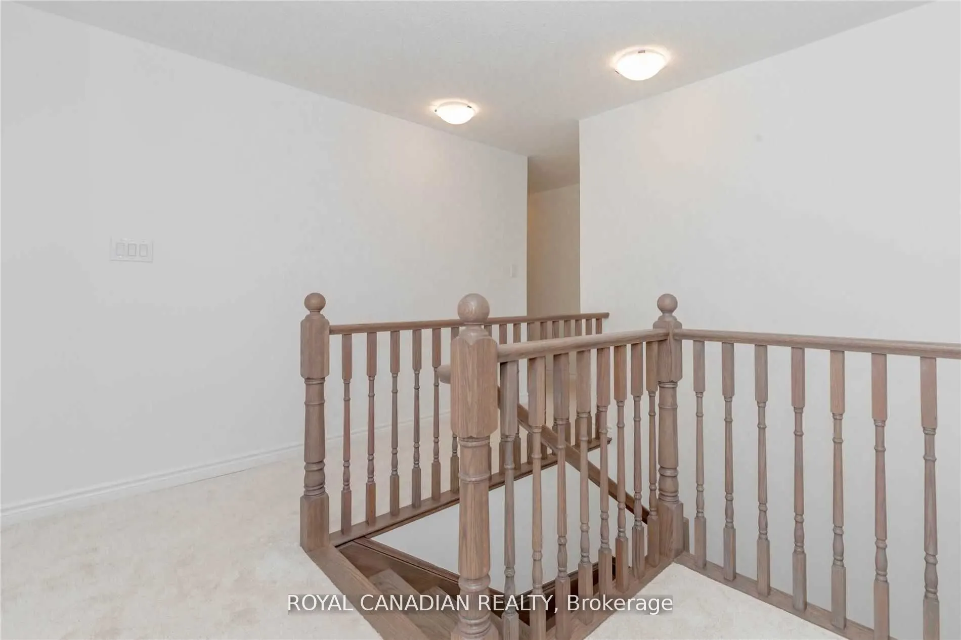 1355 Lobelia Crescent