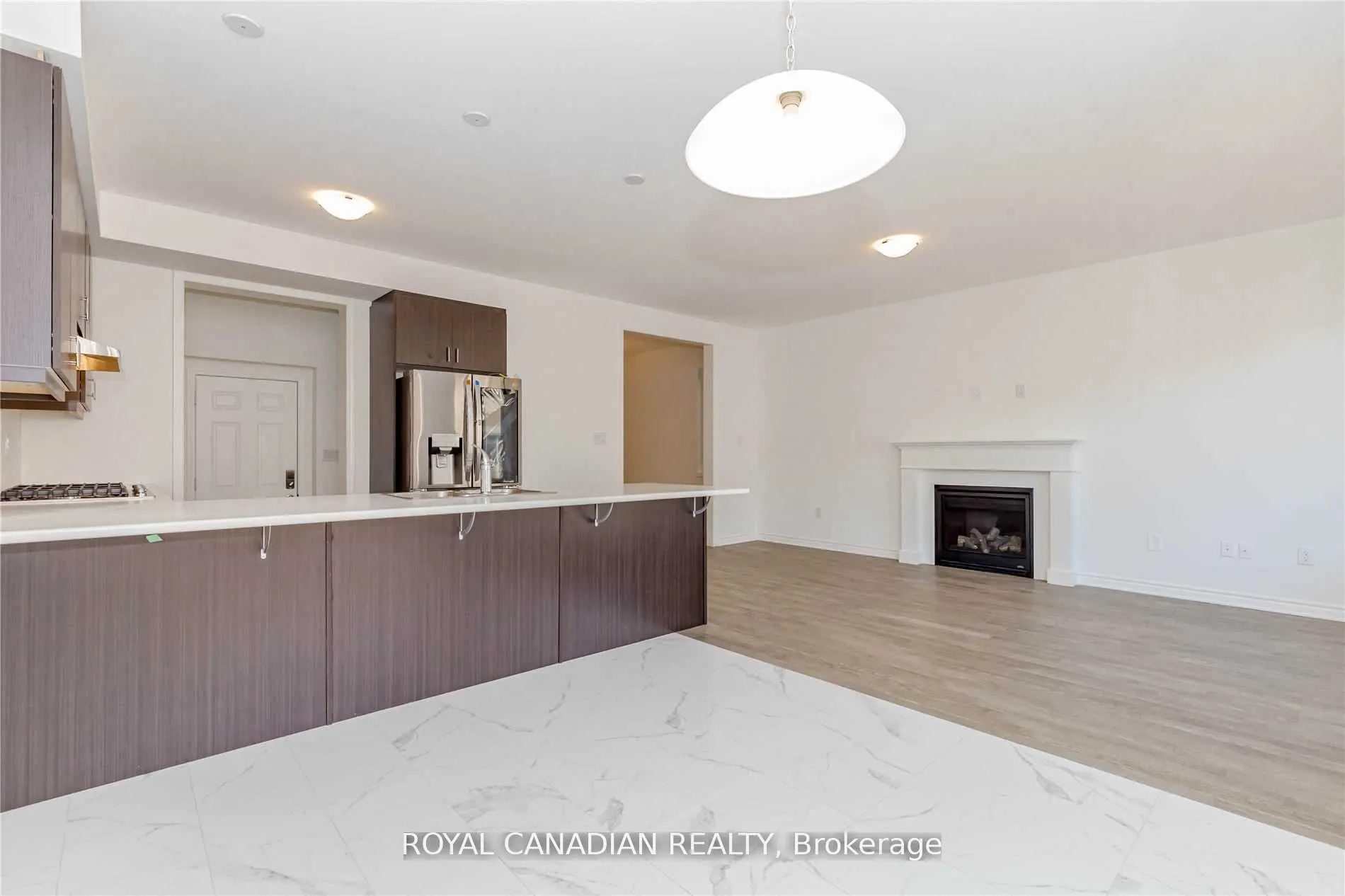 1355 Lobelia Crescent